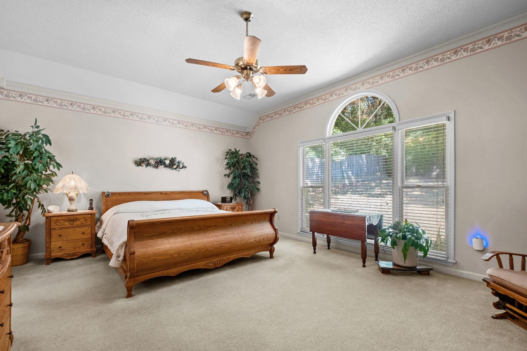 2416 Carrol Ridge Ln Property Photo 8