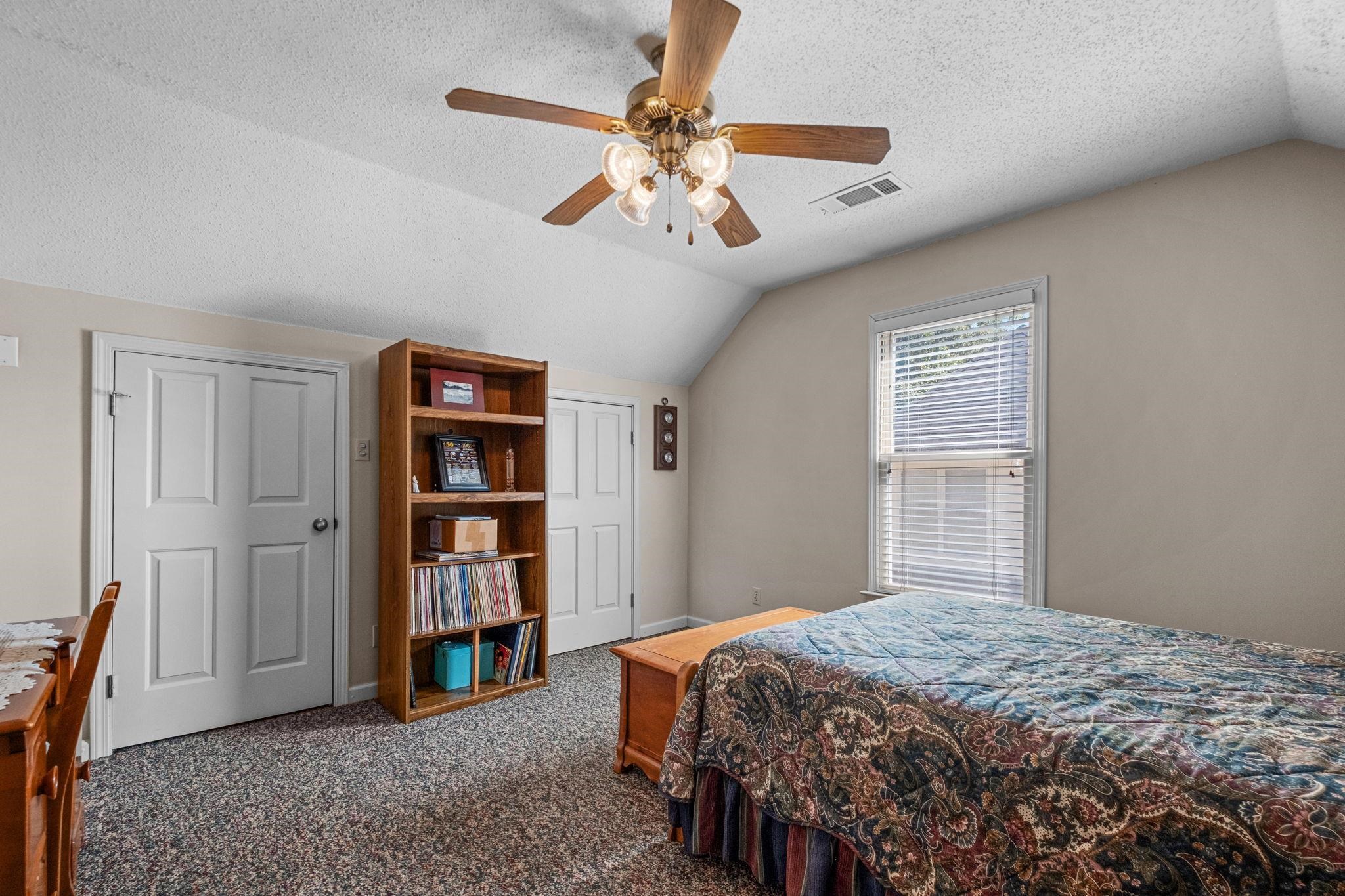 2416 Carrol Ridge Ln Property Photo 18