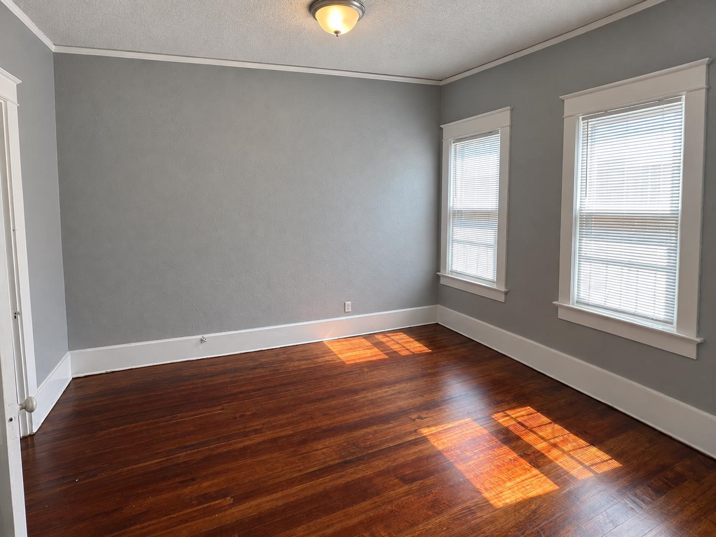 578 Mckinley St Property Photo 9