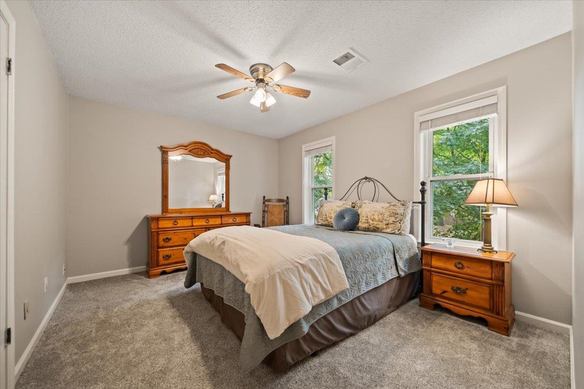 9184 Gainsborough Dr Property Photo 25