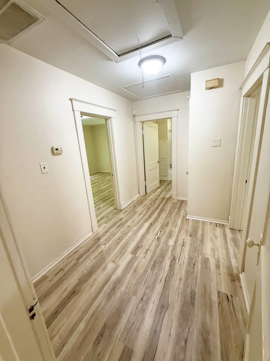 446 Buntyn St Property Photo 10