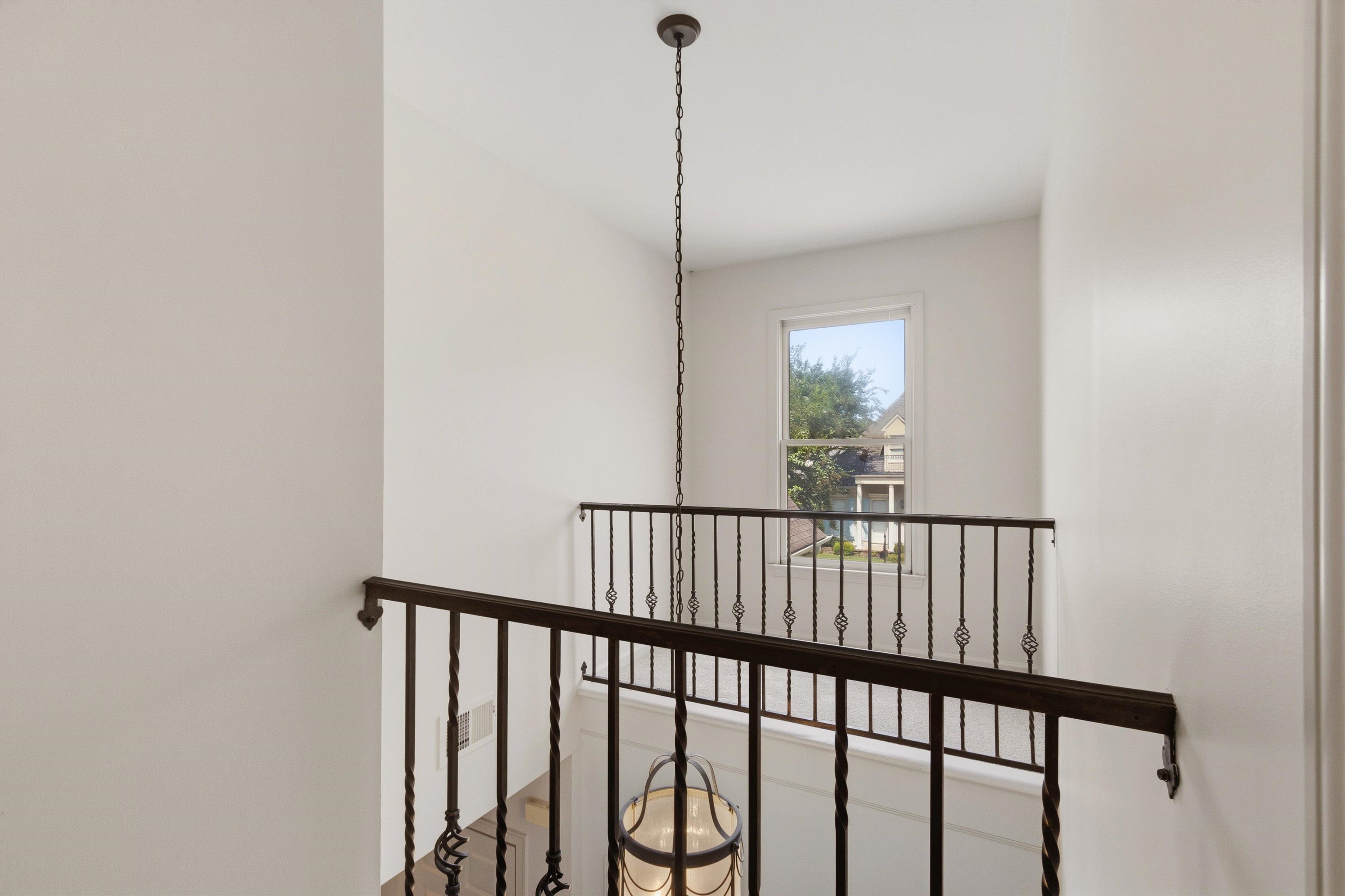 8475 Friarlynch Ln Property Photo 24