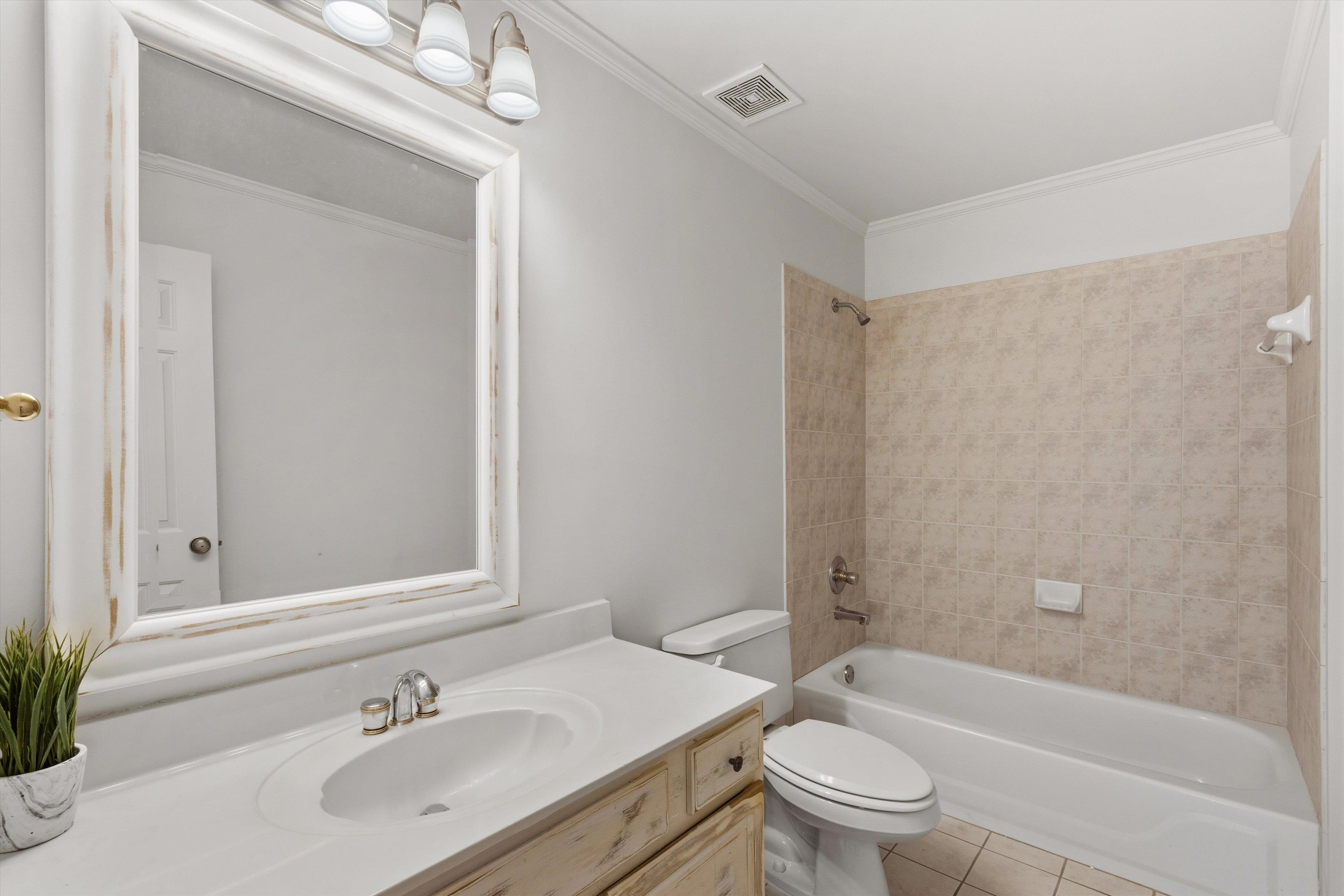 8475 Friarlynch Ln Property Photo 27