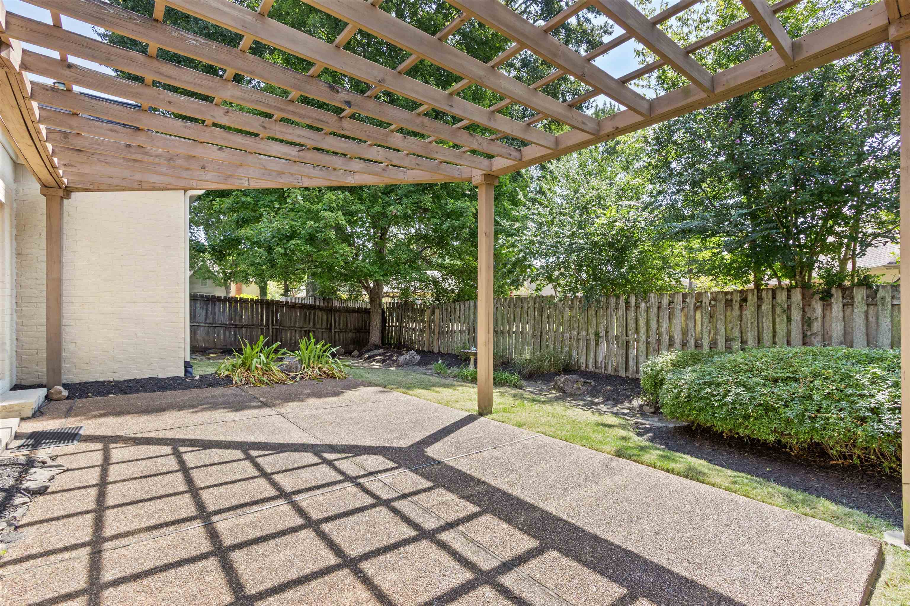 8475 Friarlynch Ln Property Photo 30