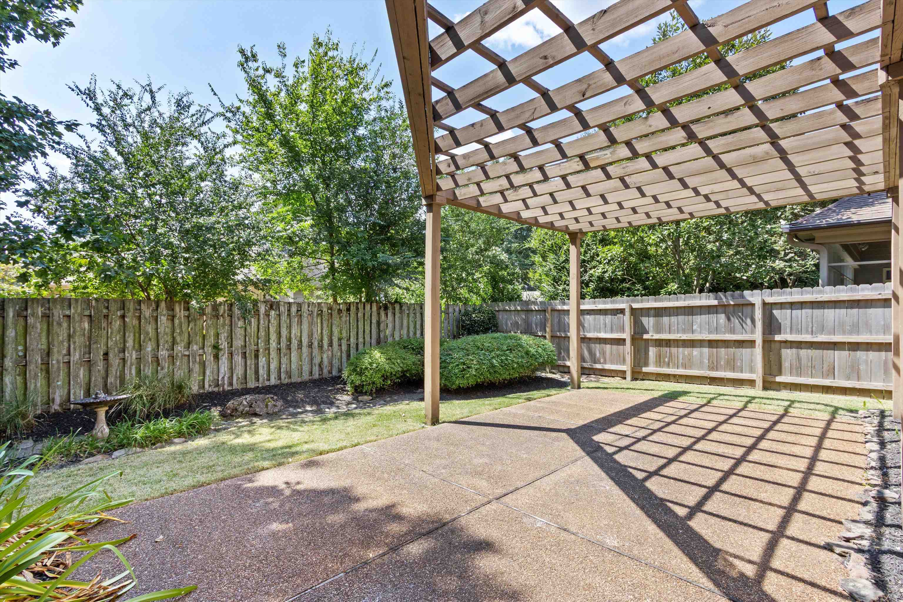 8475 Friarlynch Ln Property Photo 31