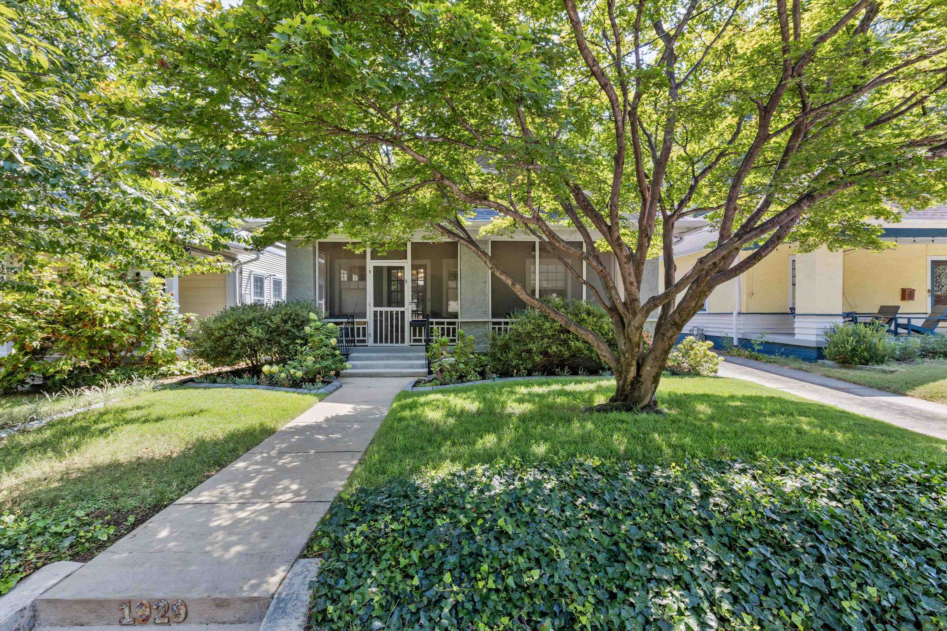 1929 Harbert Ave Property Photo 2