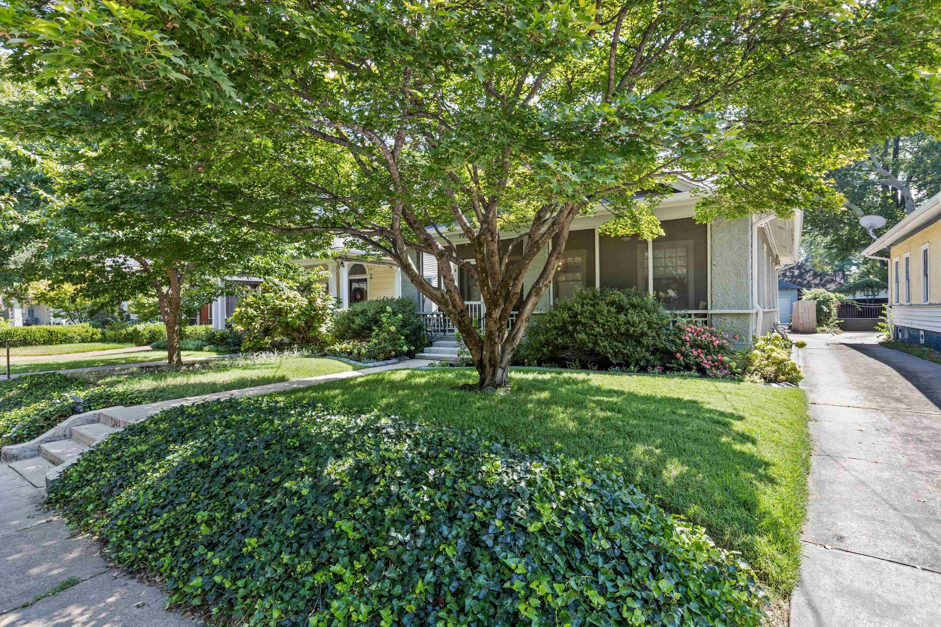 1929 Harbert Ave Property Photo 3