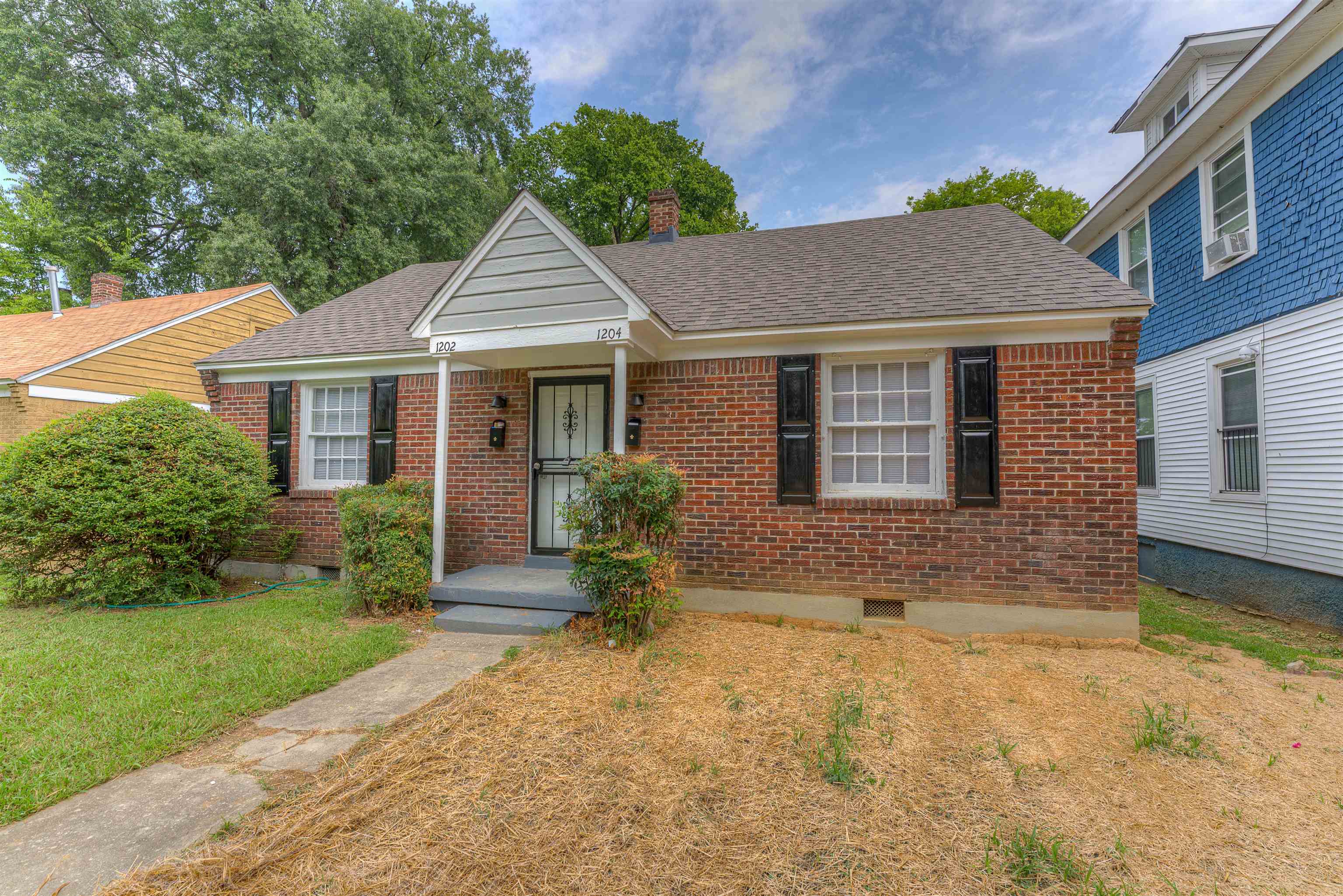 1202 TUTWILER AVE Property Photo 1