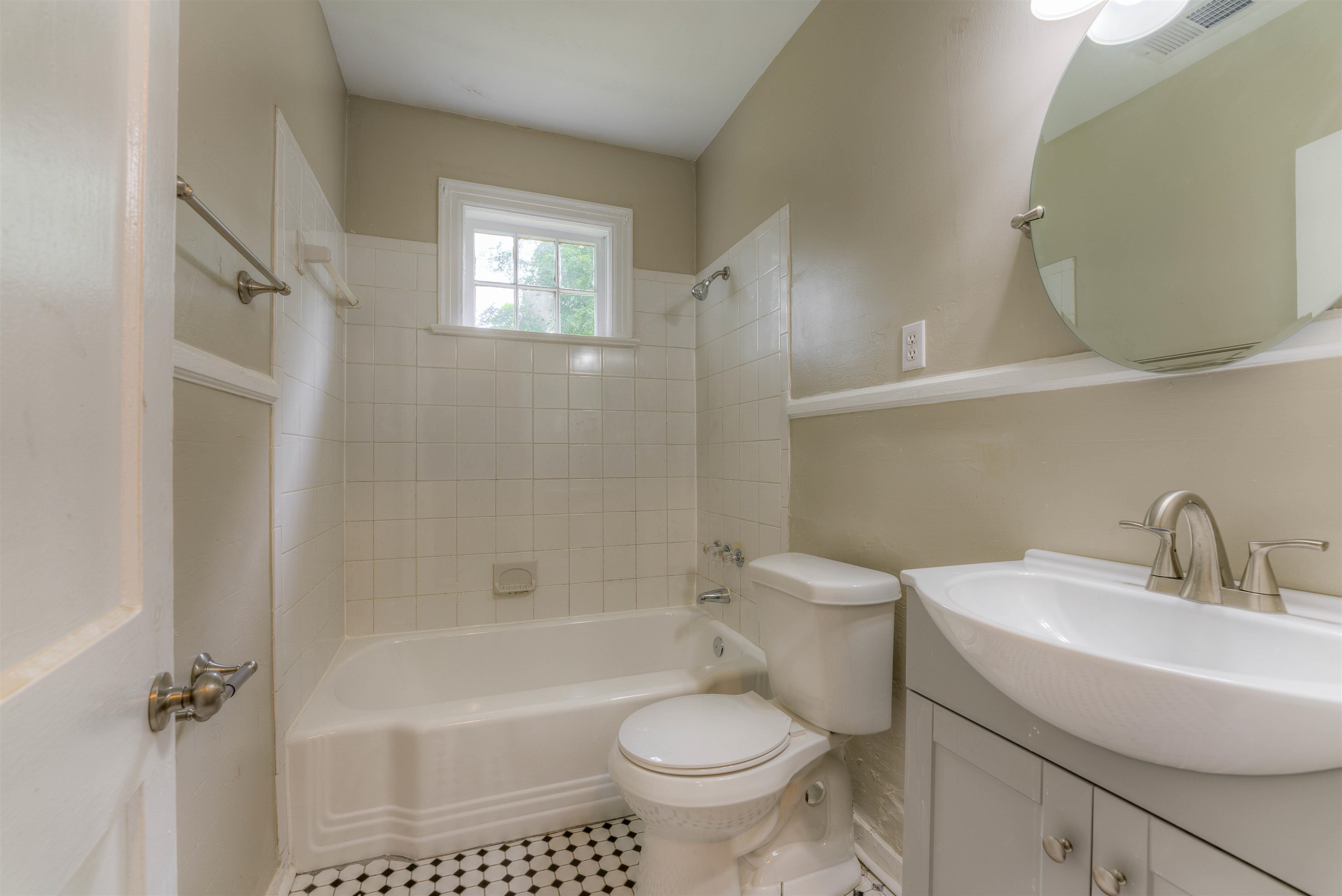 1202 Tutwiler Ave Property Photo 8
