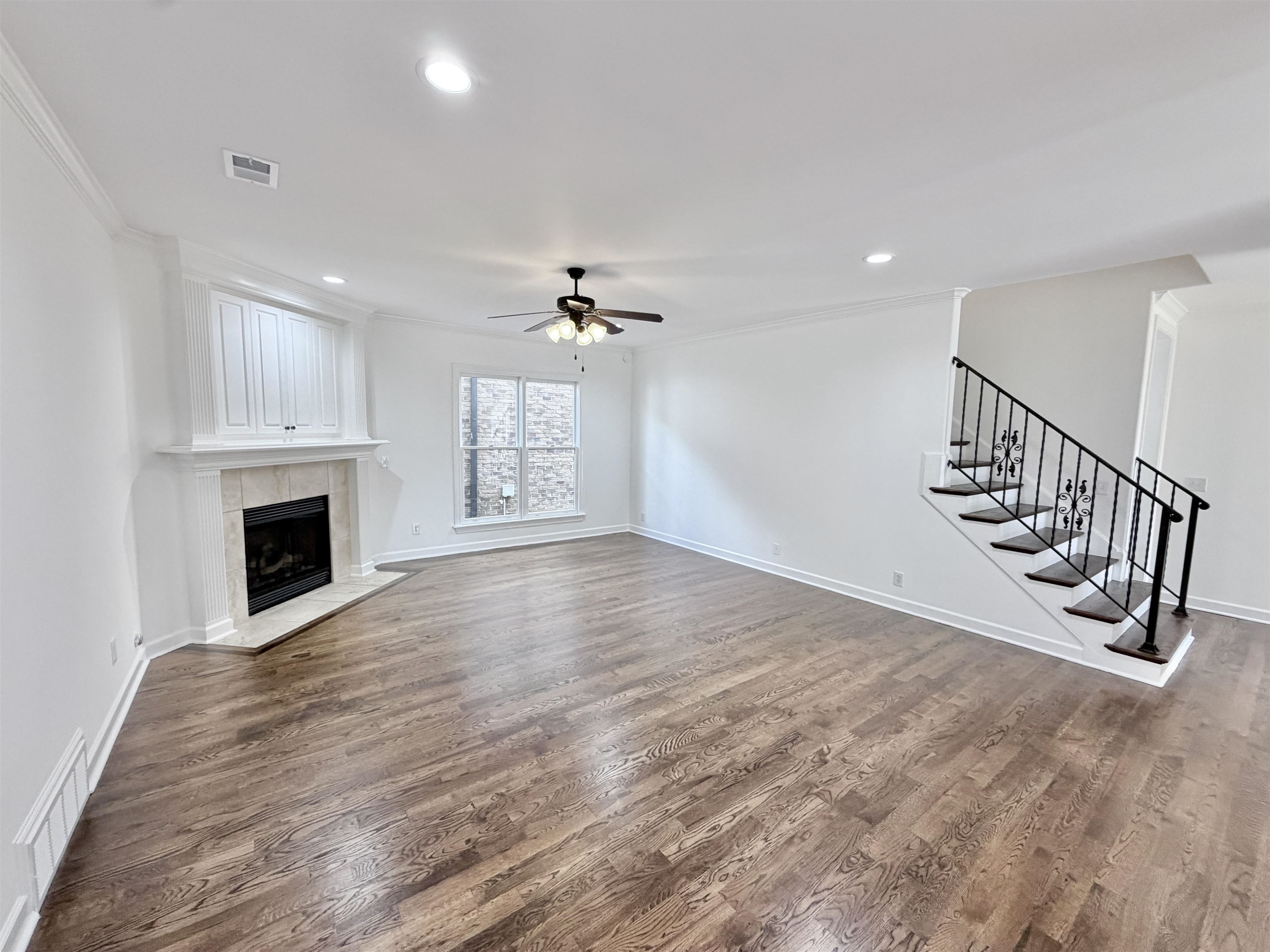 1886 Wycliffe Blvd Property Photo 13