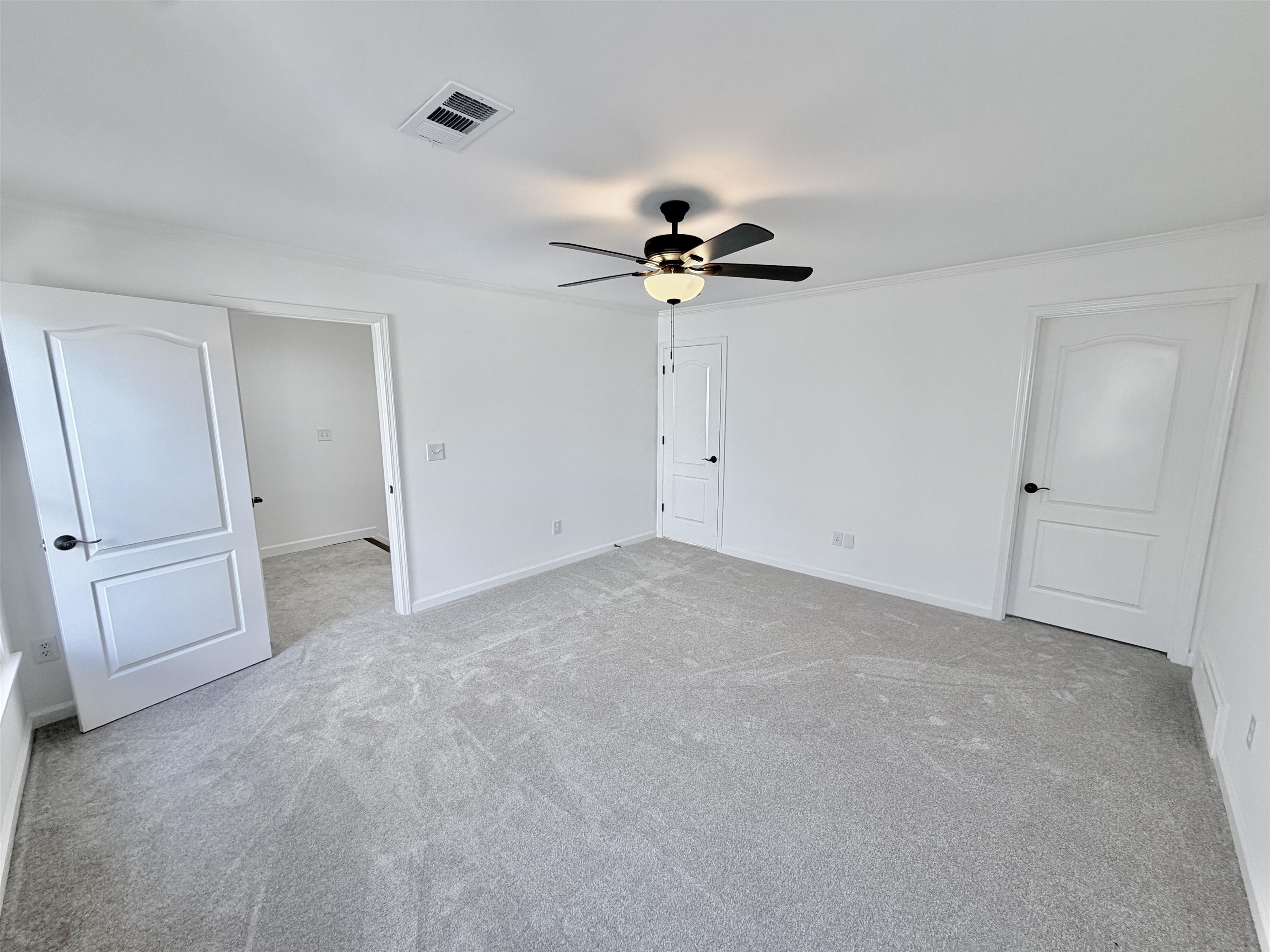 1886 Wycliffe Blvd Property Photo 19