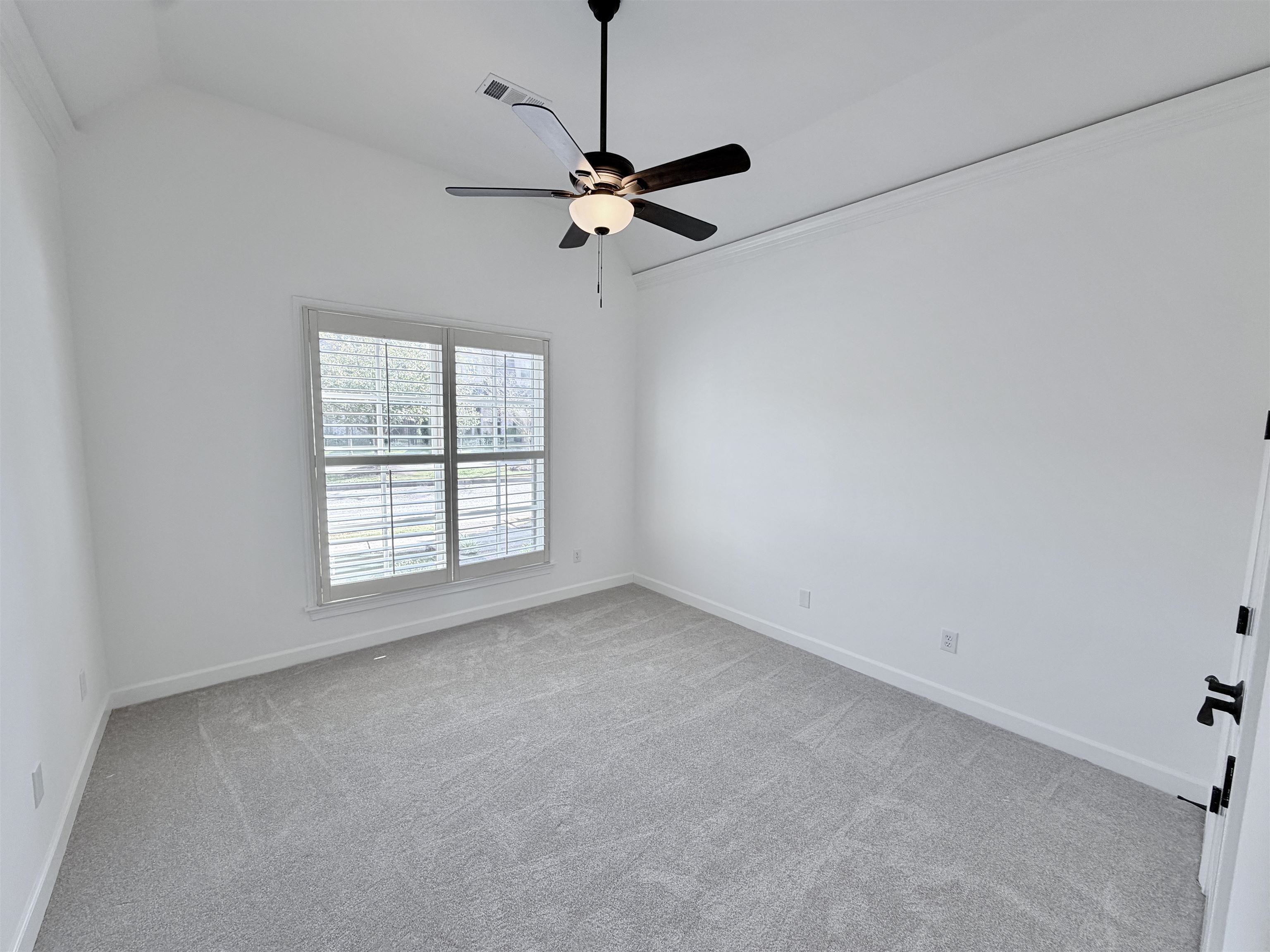 1886 Wycliffe Blvd Property Photo 21