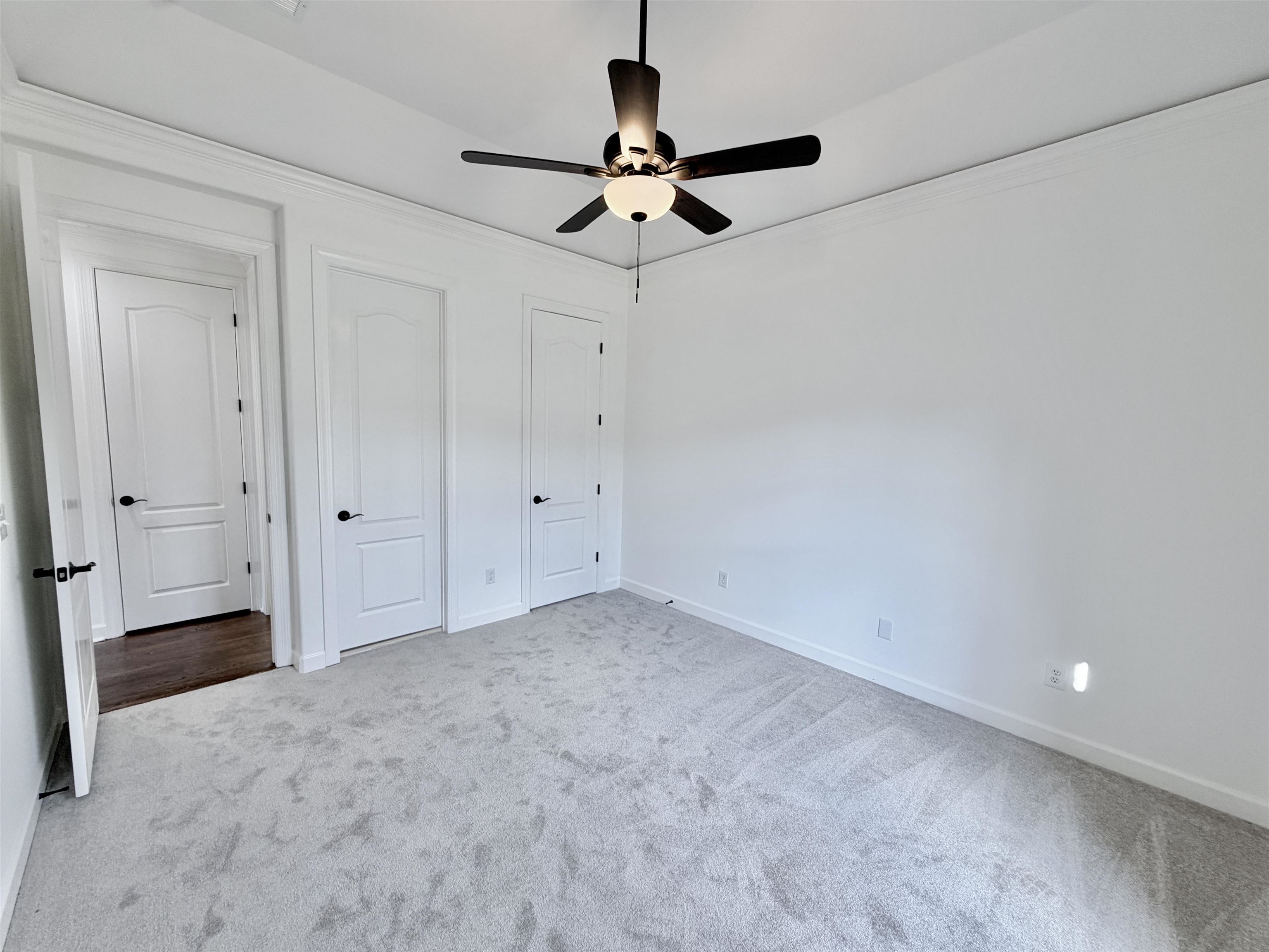 1886 Wycliffe Blvd Property Photo 29
