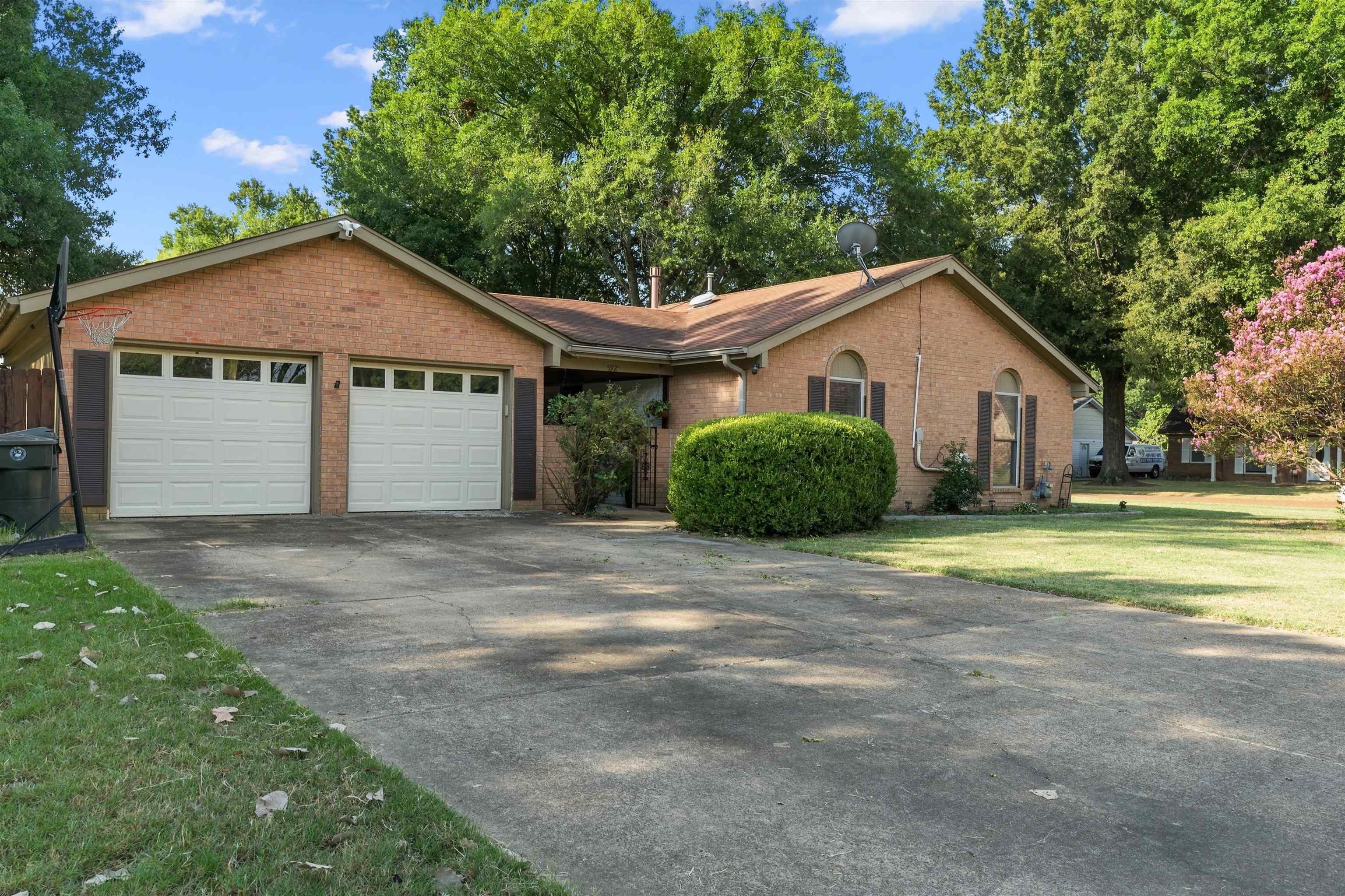 5921 North St Property Photo 1