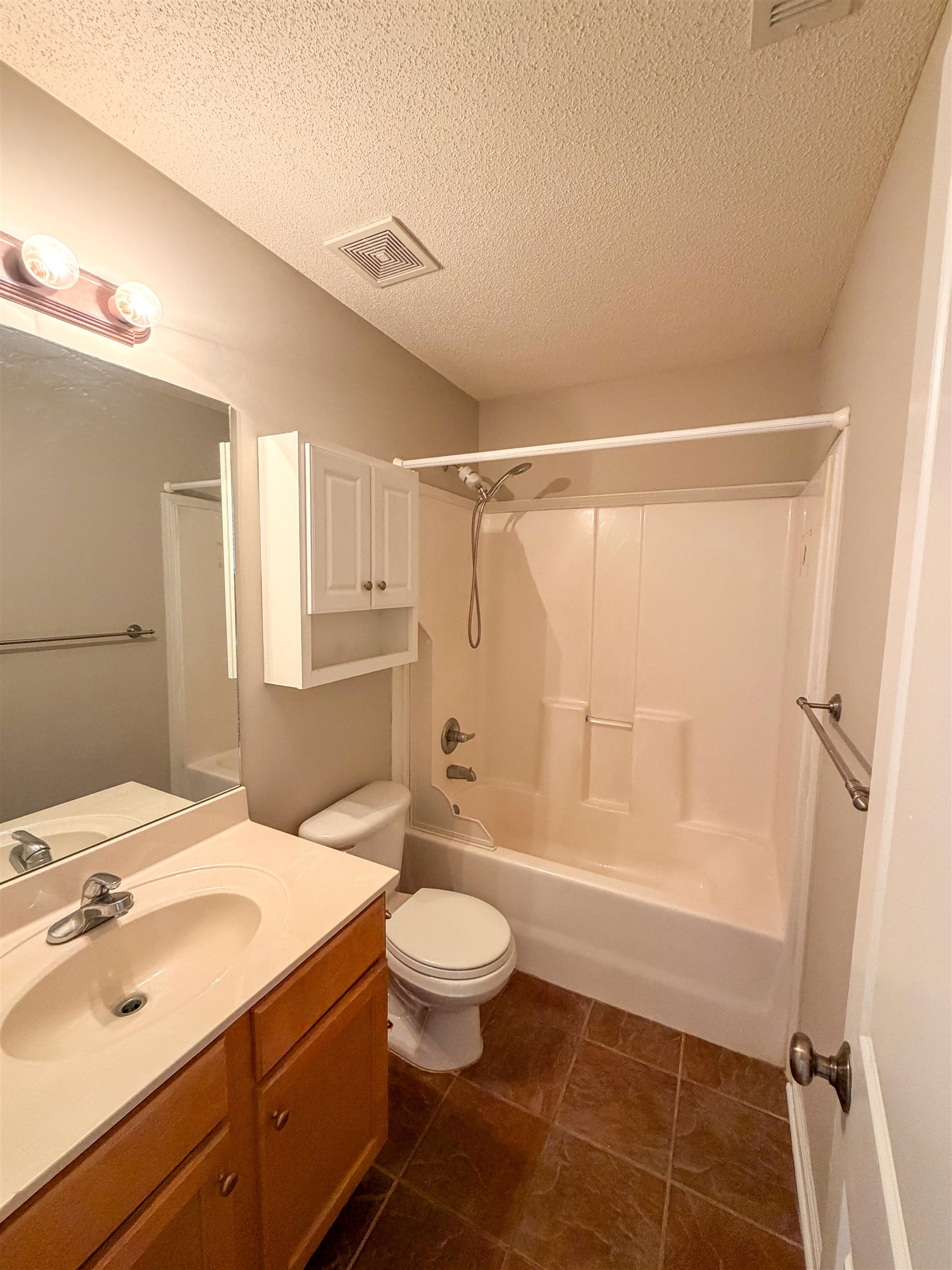 10228 Morning Hill Dr Property Photo 3