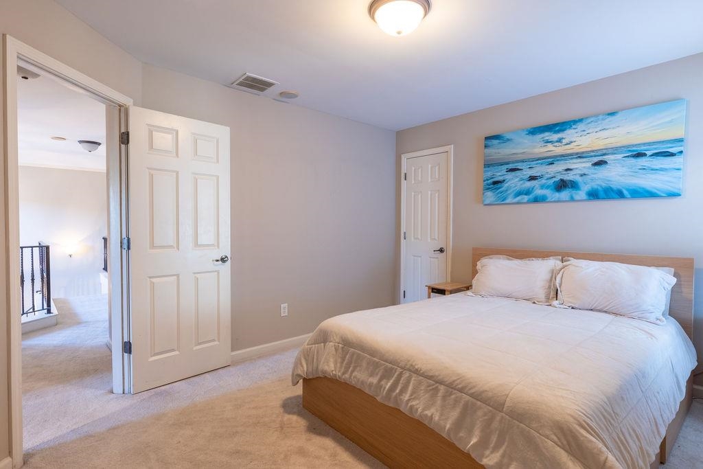 9960 Oban Dr Property Photo 26