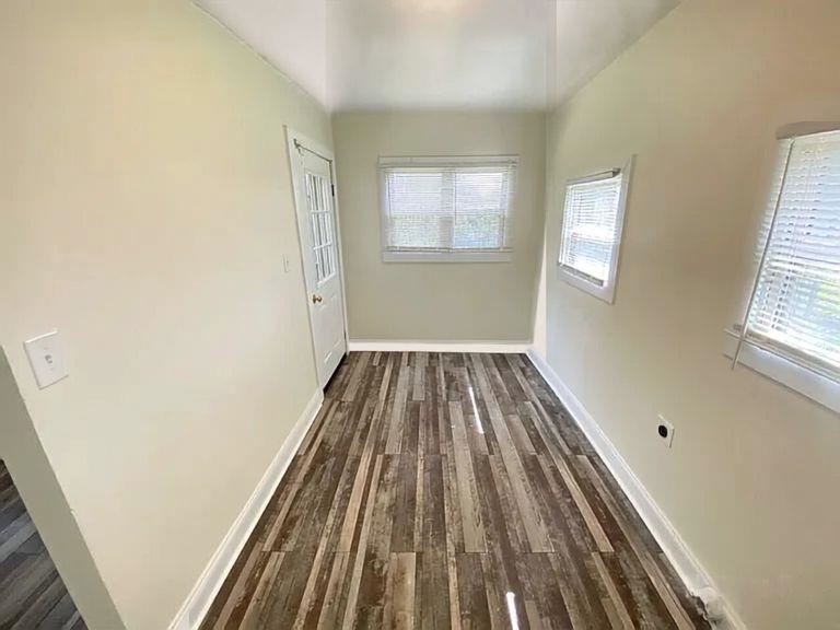 994 N Seventh St Property Photo 11