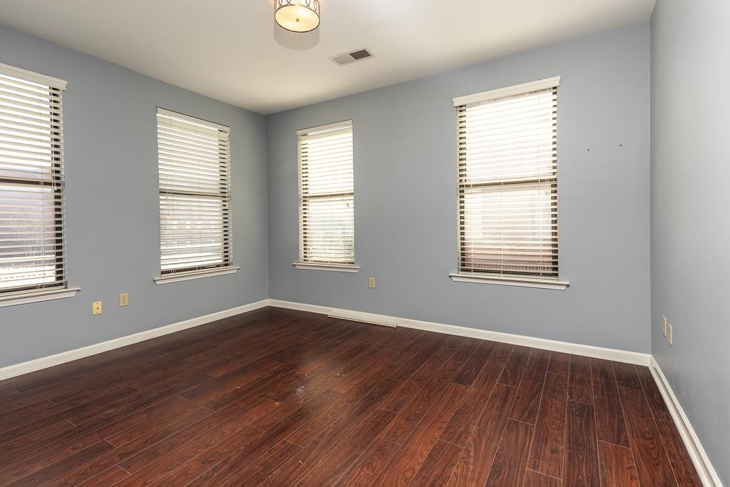 721 Litty Ct 201 Property Photo 8