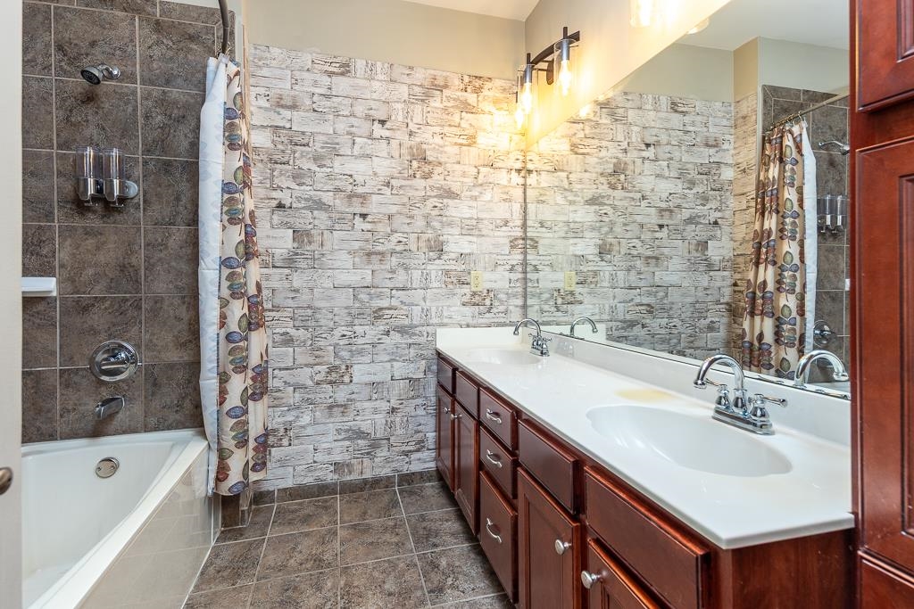 721 Litty Ct 201 Property Photo 18