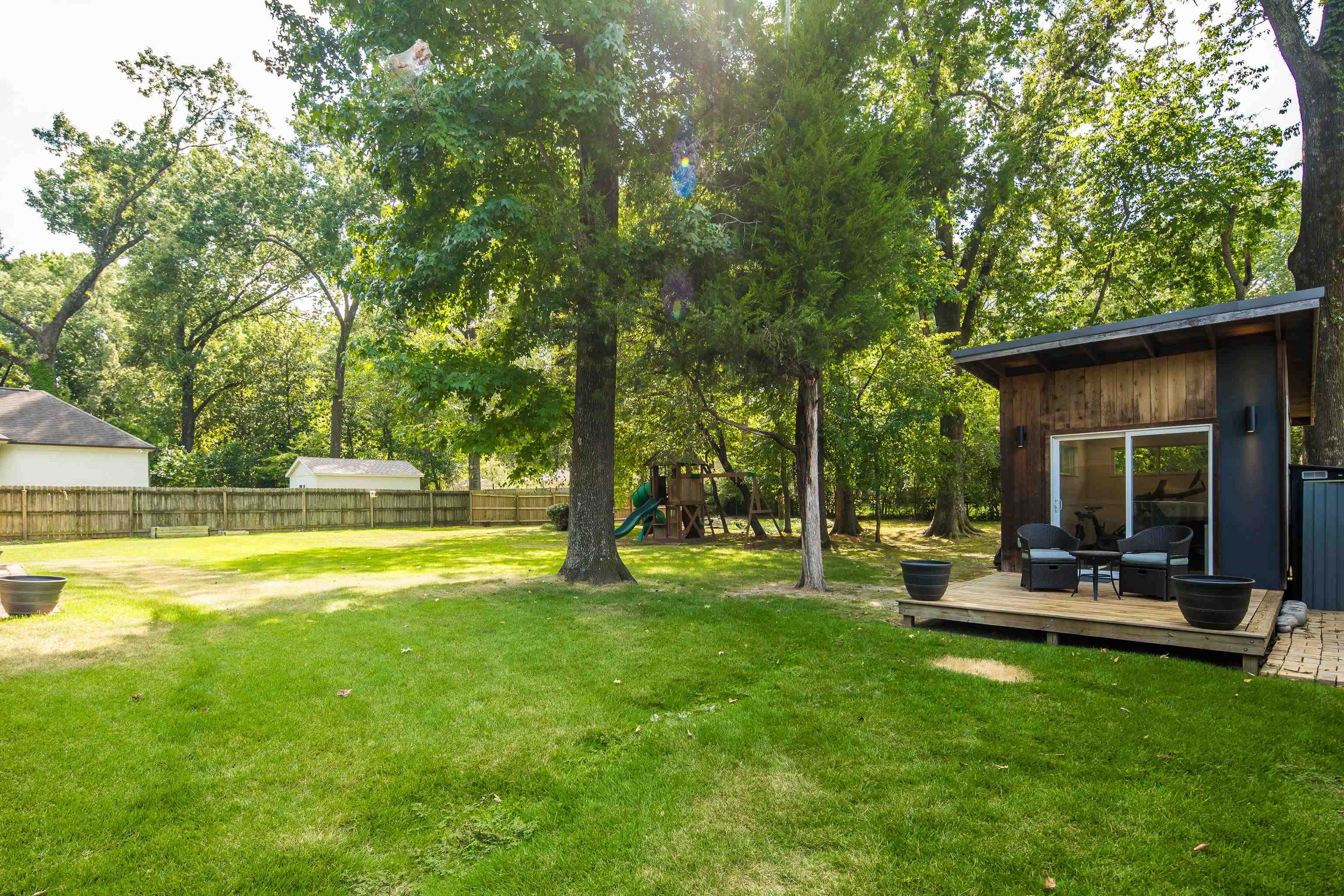 431 E Erwin Dr Property Photo 33