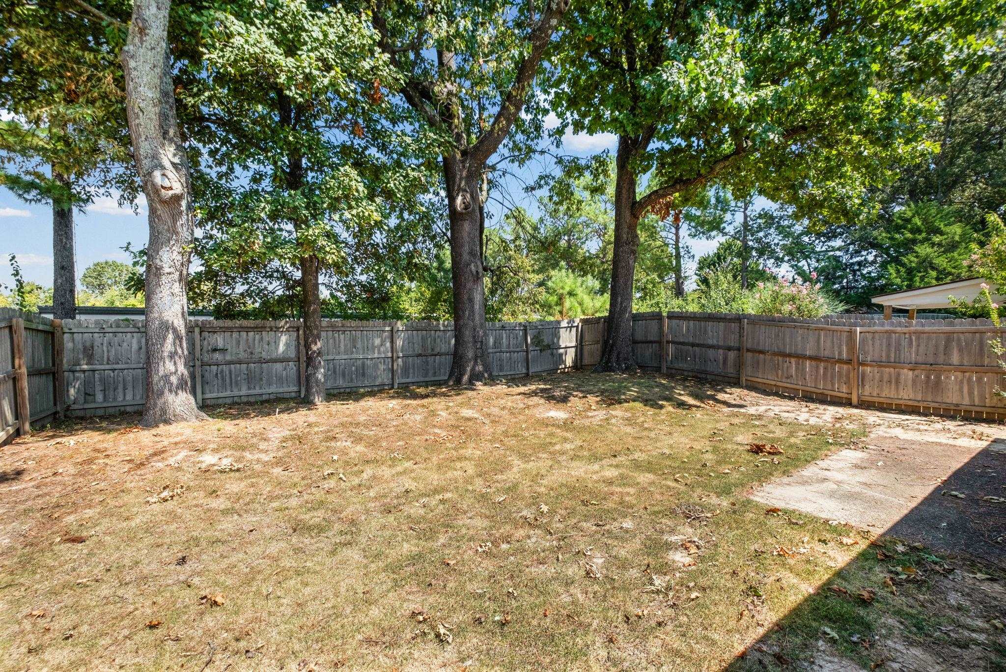 8130 Timber Knoll Ln Property Photo 26