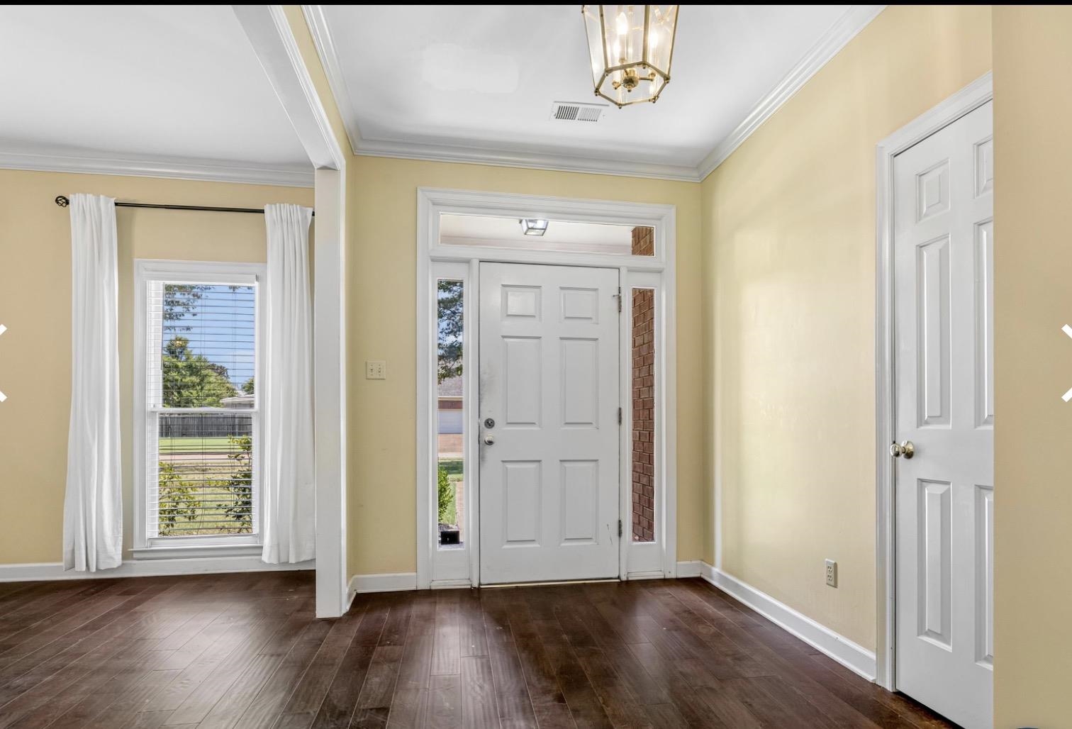 2033 W Houston Way Property Photo 7