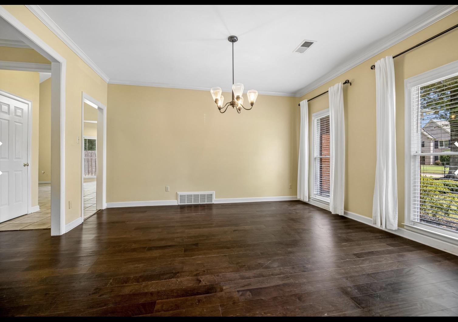2033 W Houston Way Property Photo 9