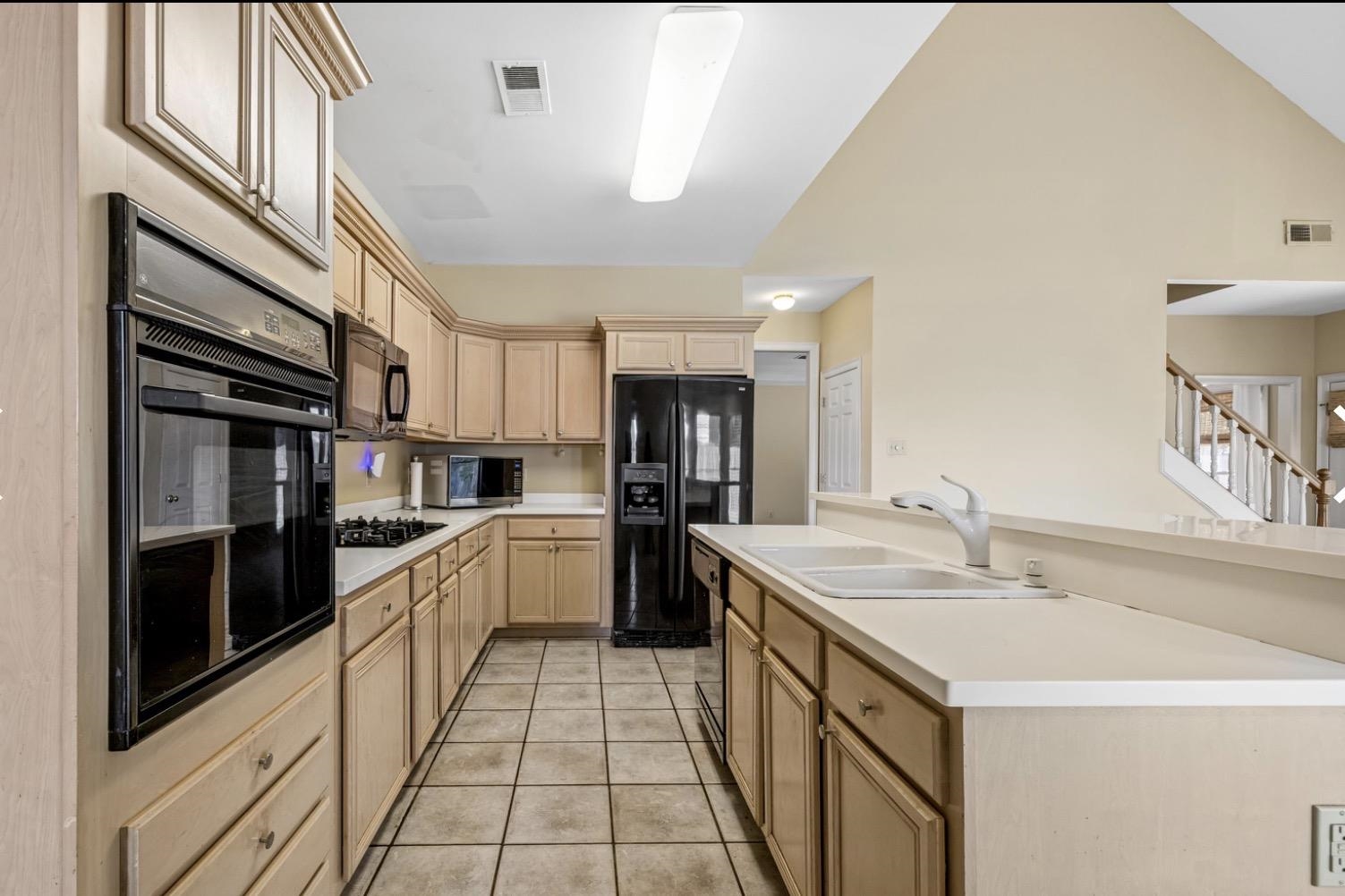 2033 W Houston Way Property Photo 16