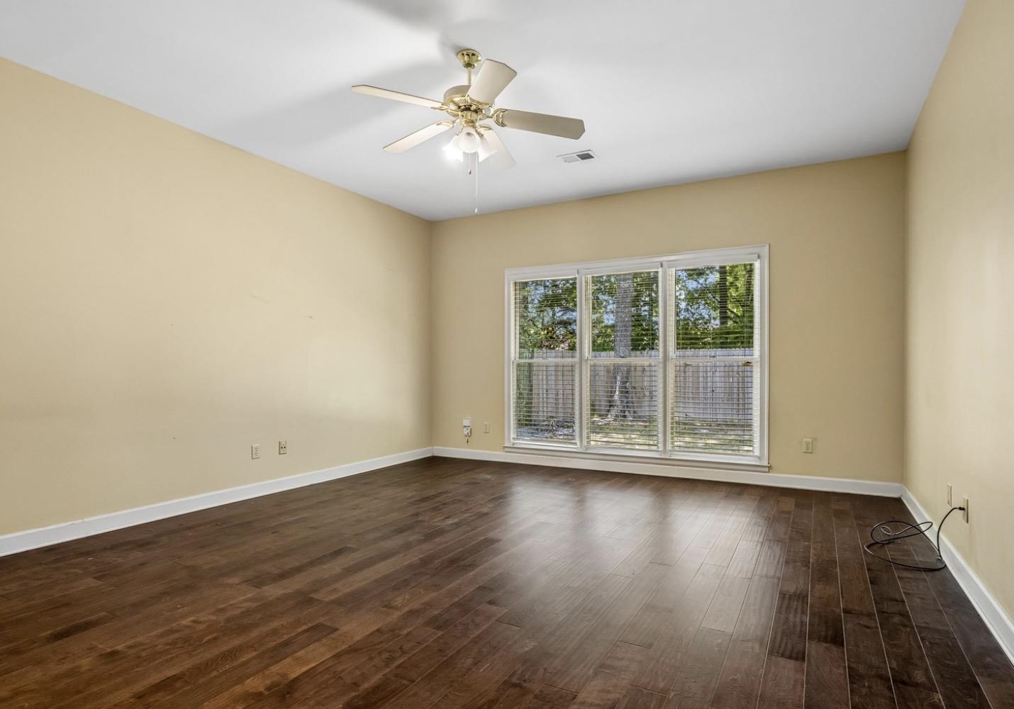 2033 W Houston Way Property Photo 21
