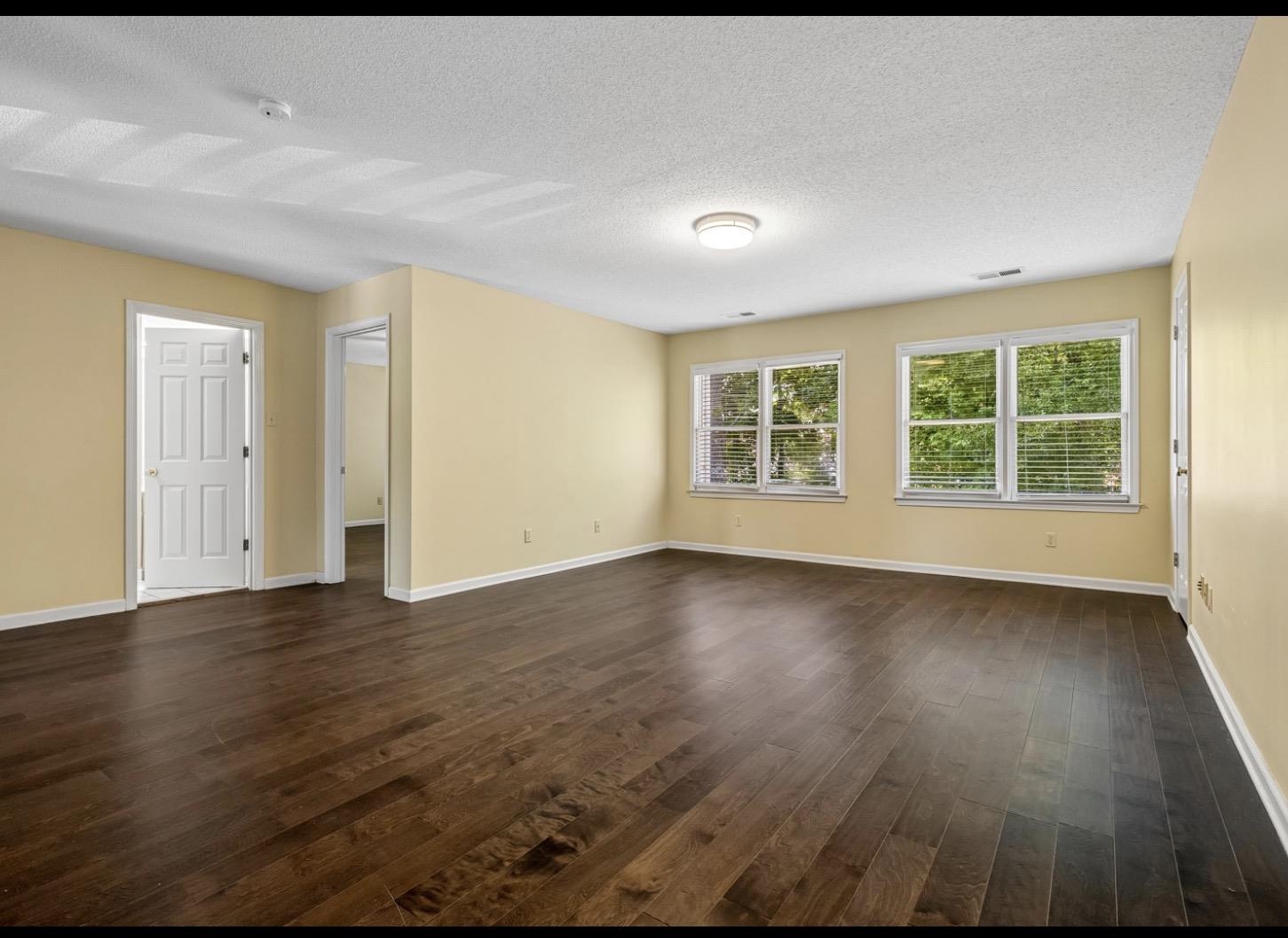 2033 W Houston Way Property Photo 26