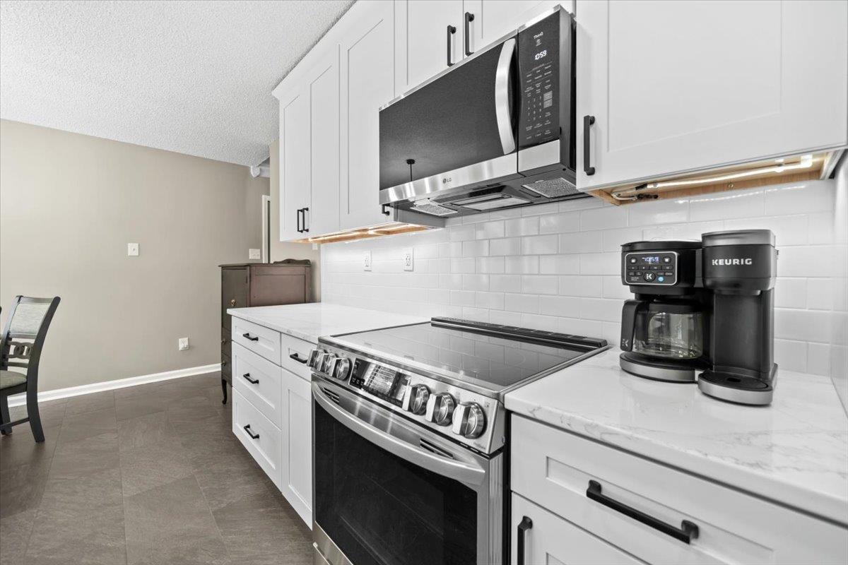 7859 Linda Joyce Dr Property Photo 5