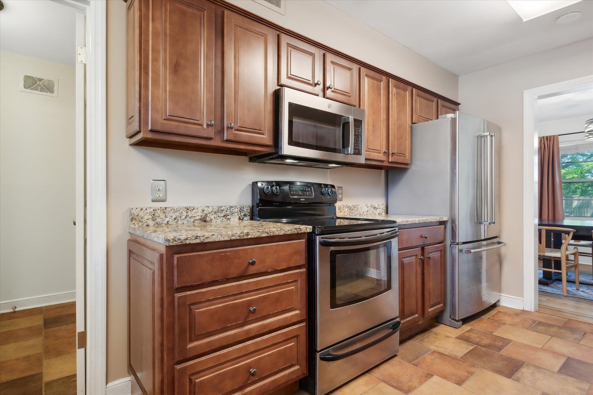 336 Mcelroy Rd Property Photo 10