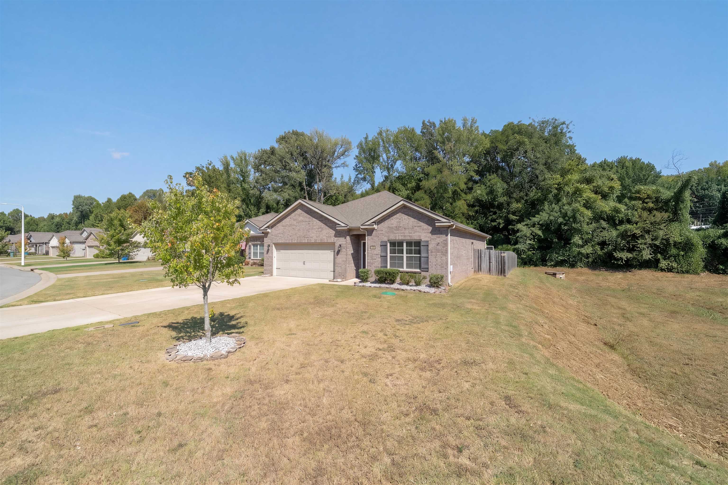 192 Vivian Way Property Photo 32