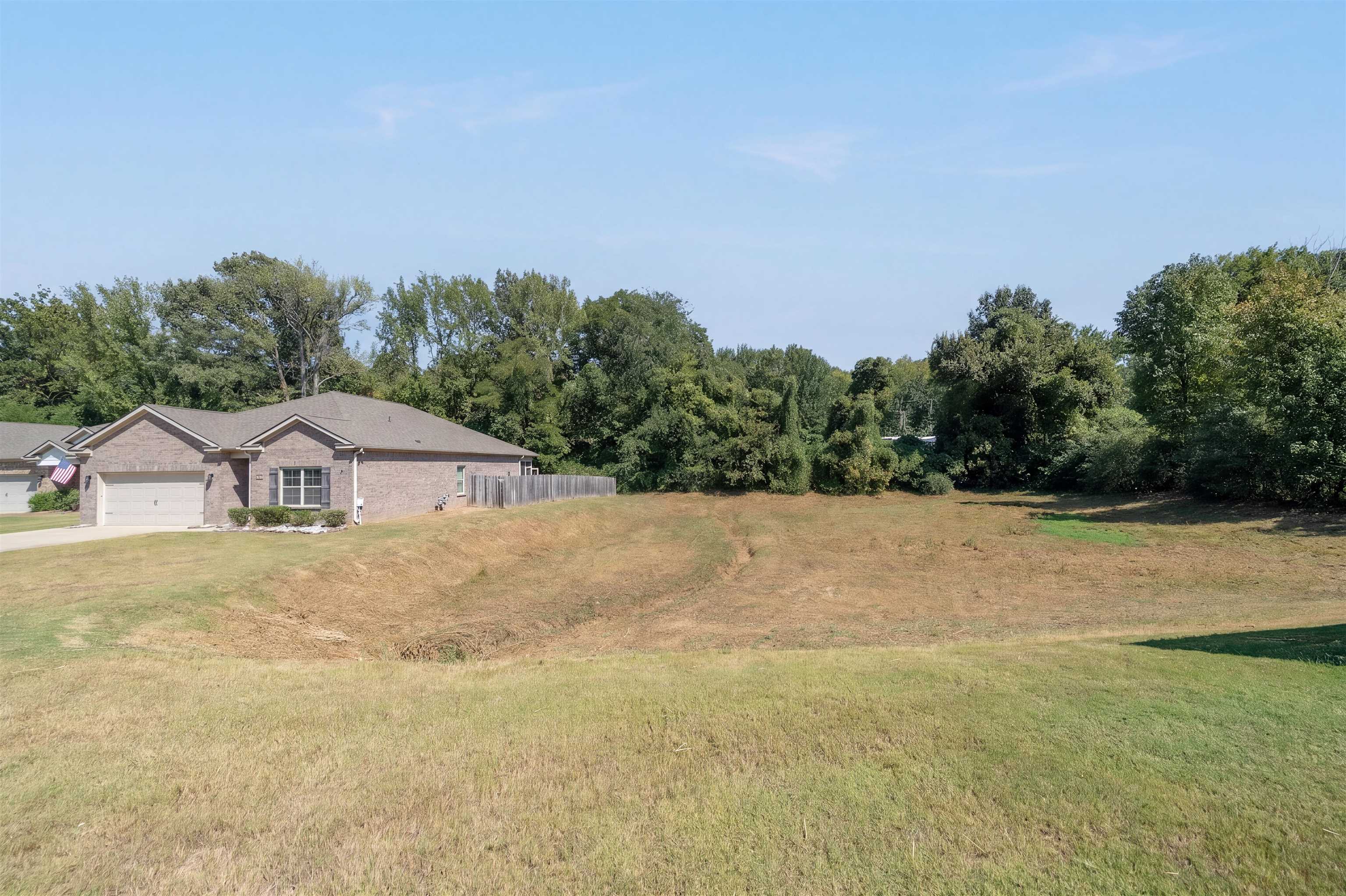 192 Vivian Way Property Photo 33