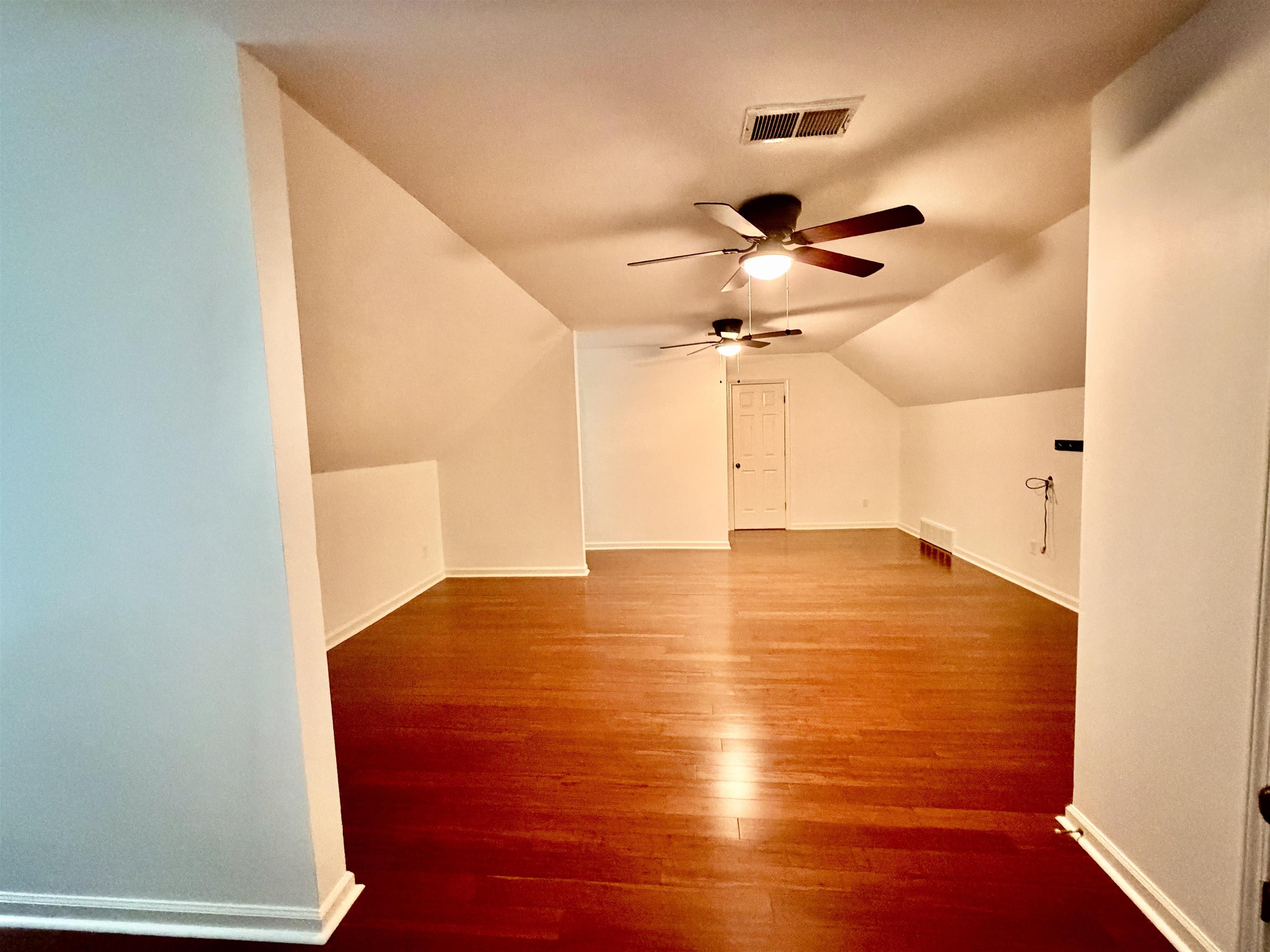 1466 Fox Trace Dr Property Photo 22