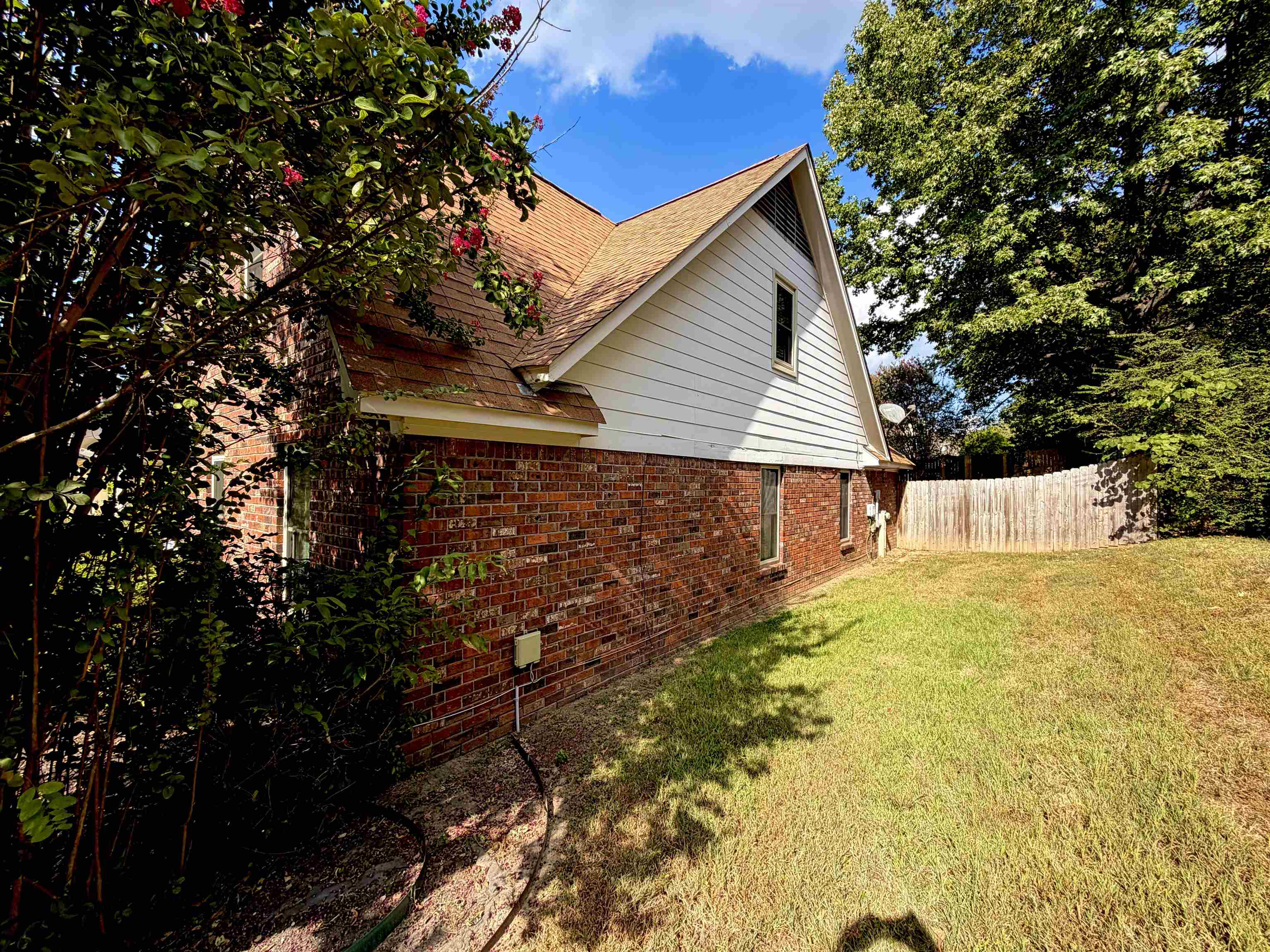 1466 Fox Trace Dr Property Photo 27