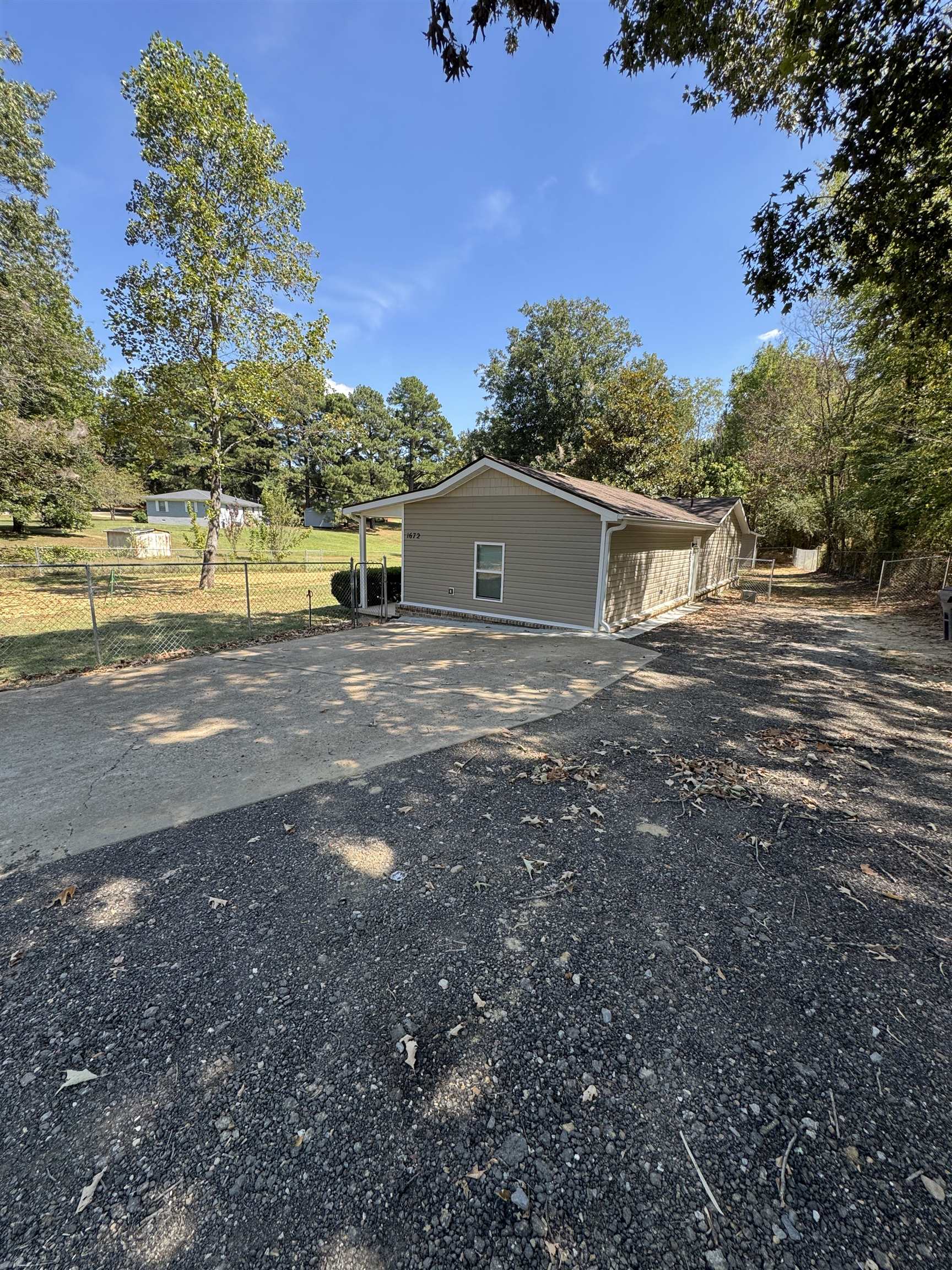 1672 Sadler School Rd Property Photo 5