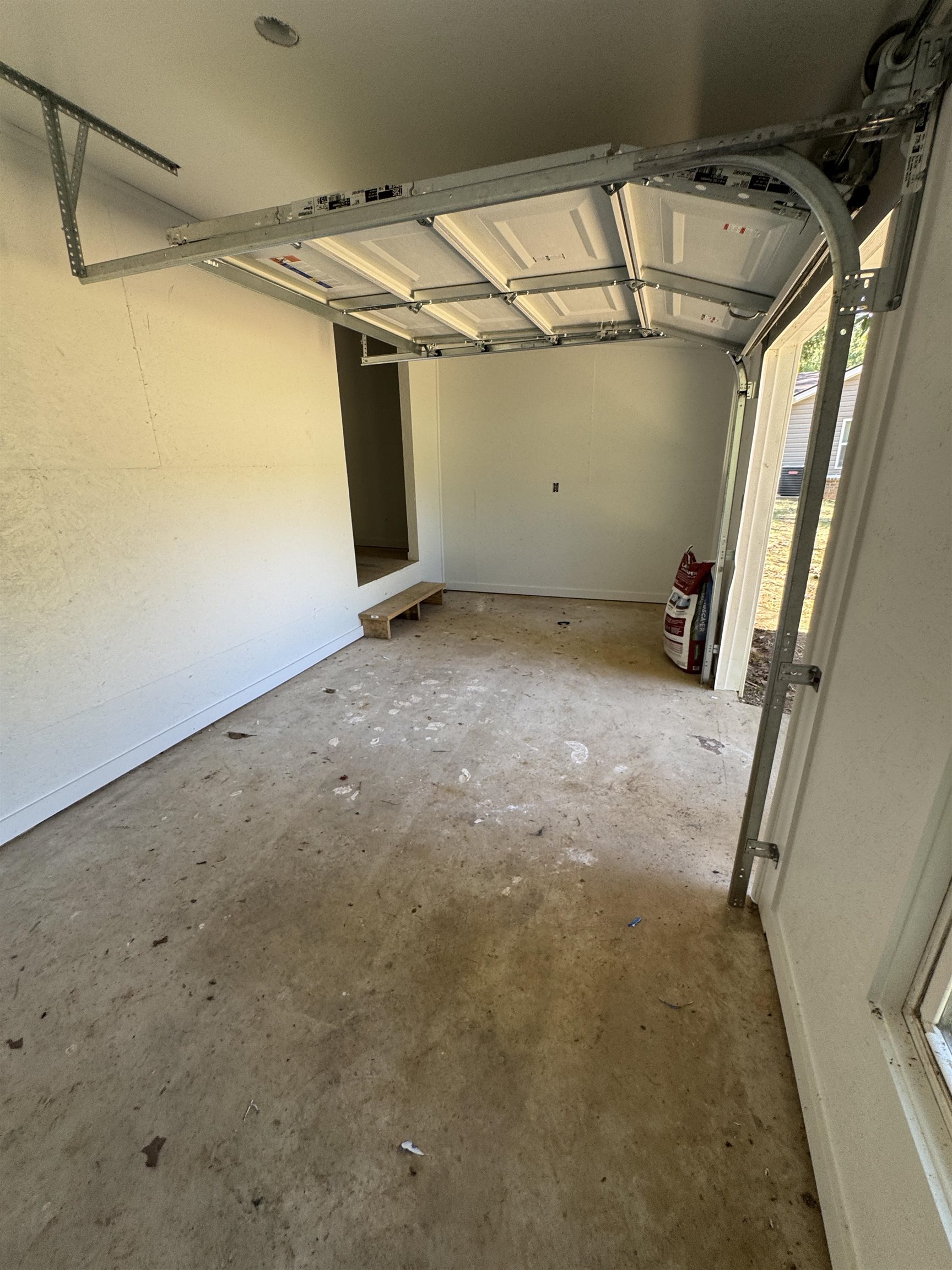 1672 Sadler School Rd Property Photo 16