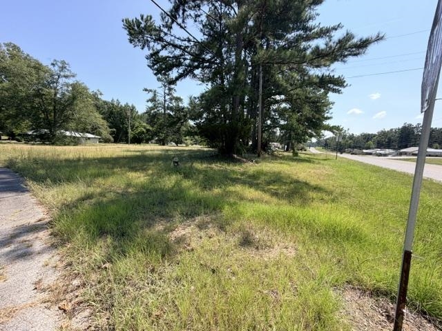 Gaylon Dr Property Photo 5