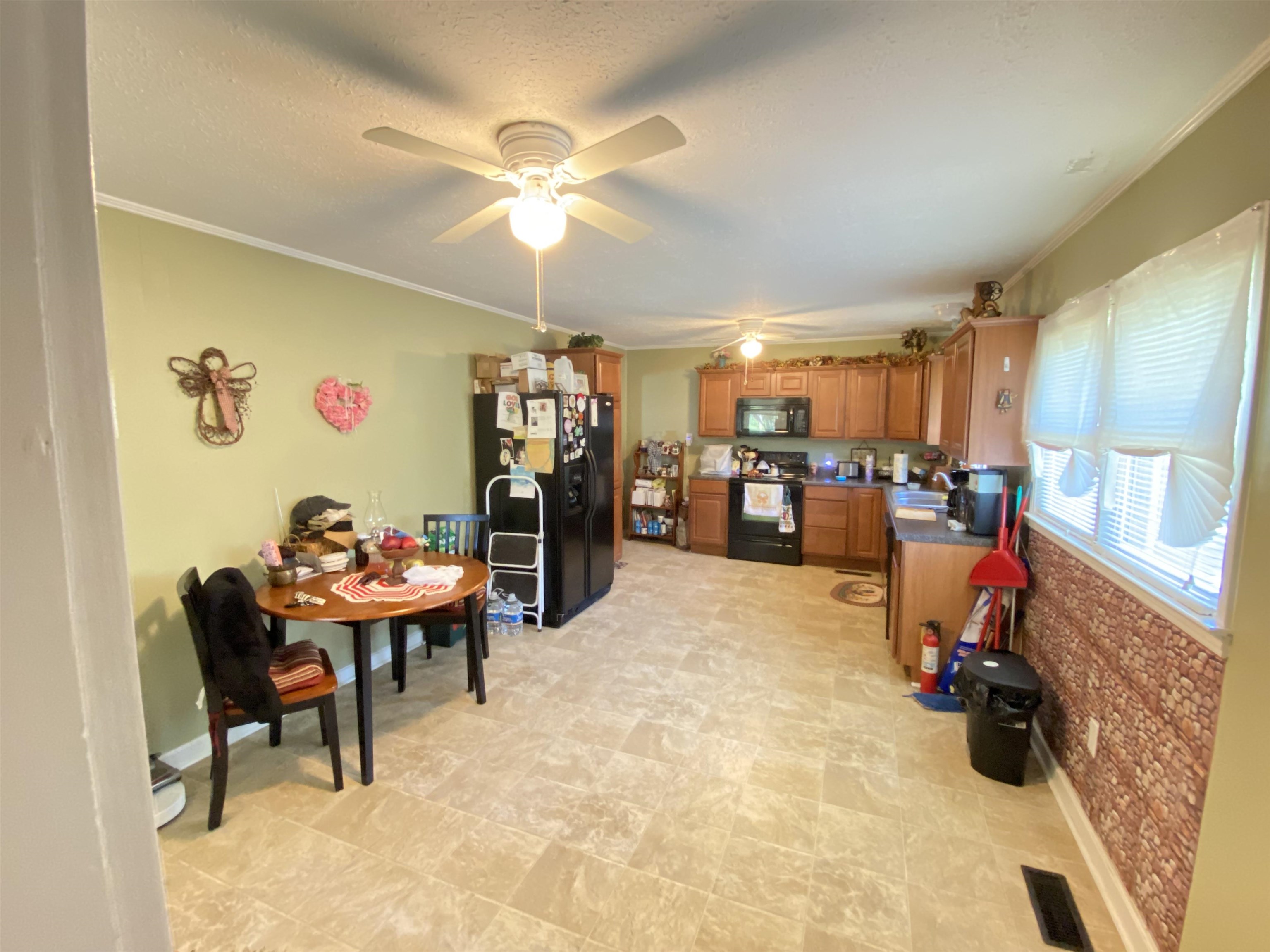 92 Puron Rd Property Photo 6