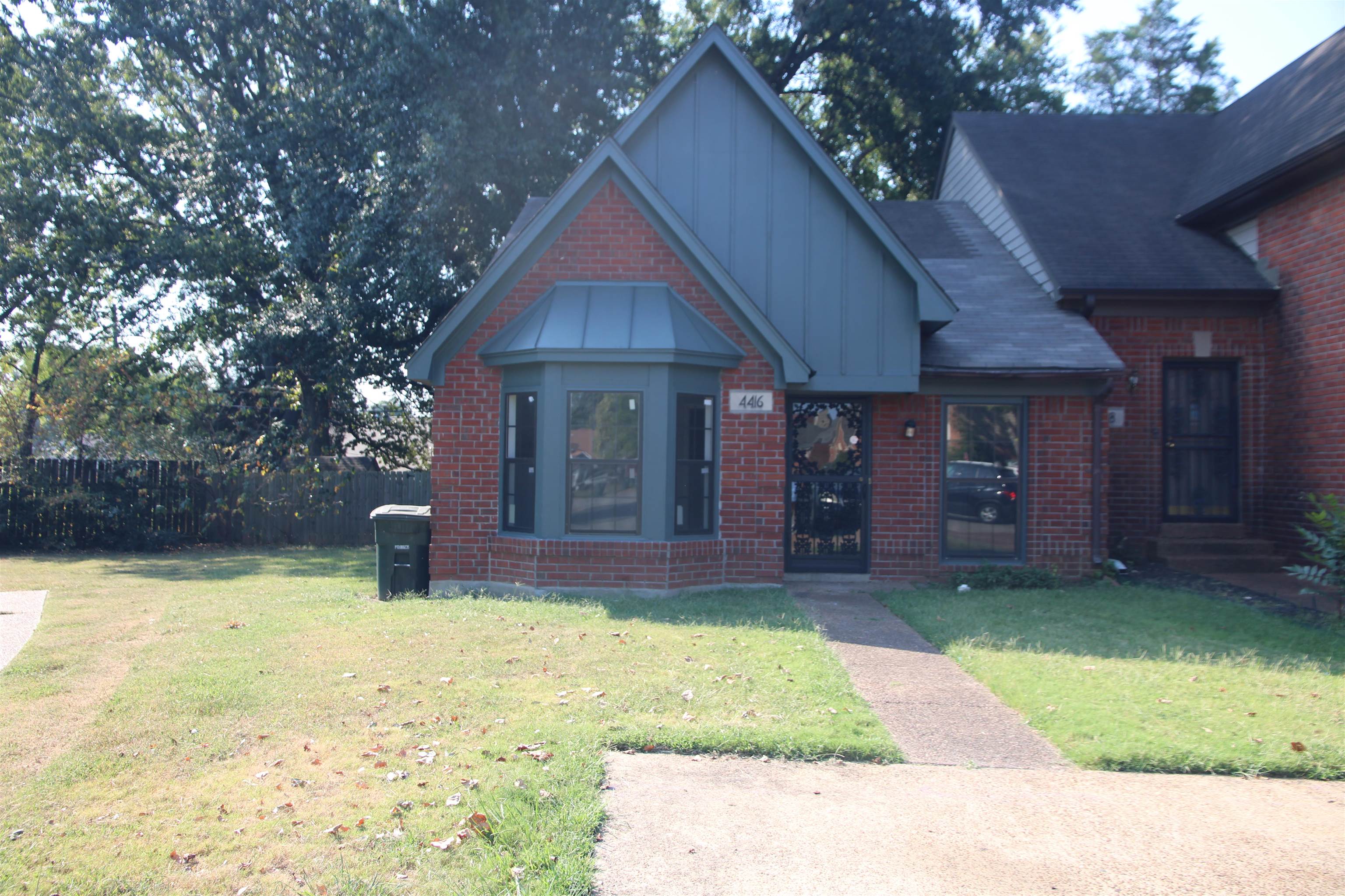 4416 Forest Valley Cv Property Photo 2