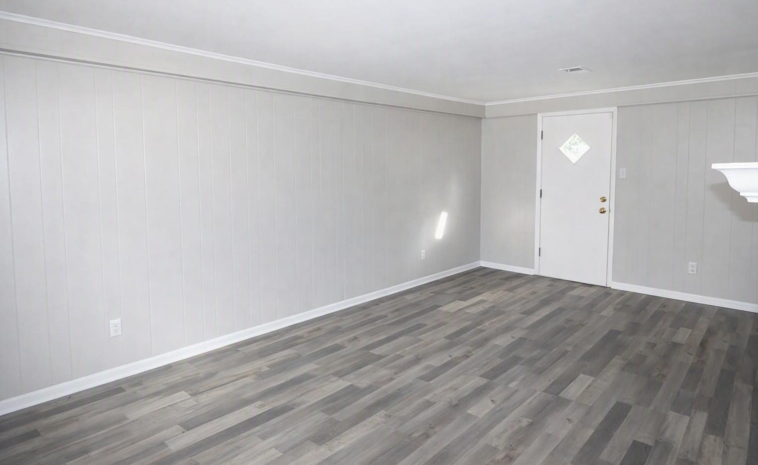 4485 Boyce Dr Property Photo 7