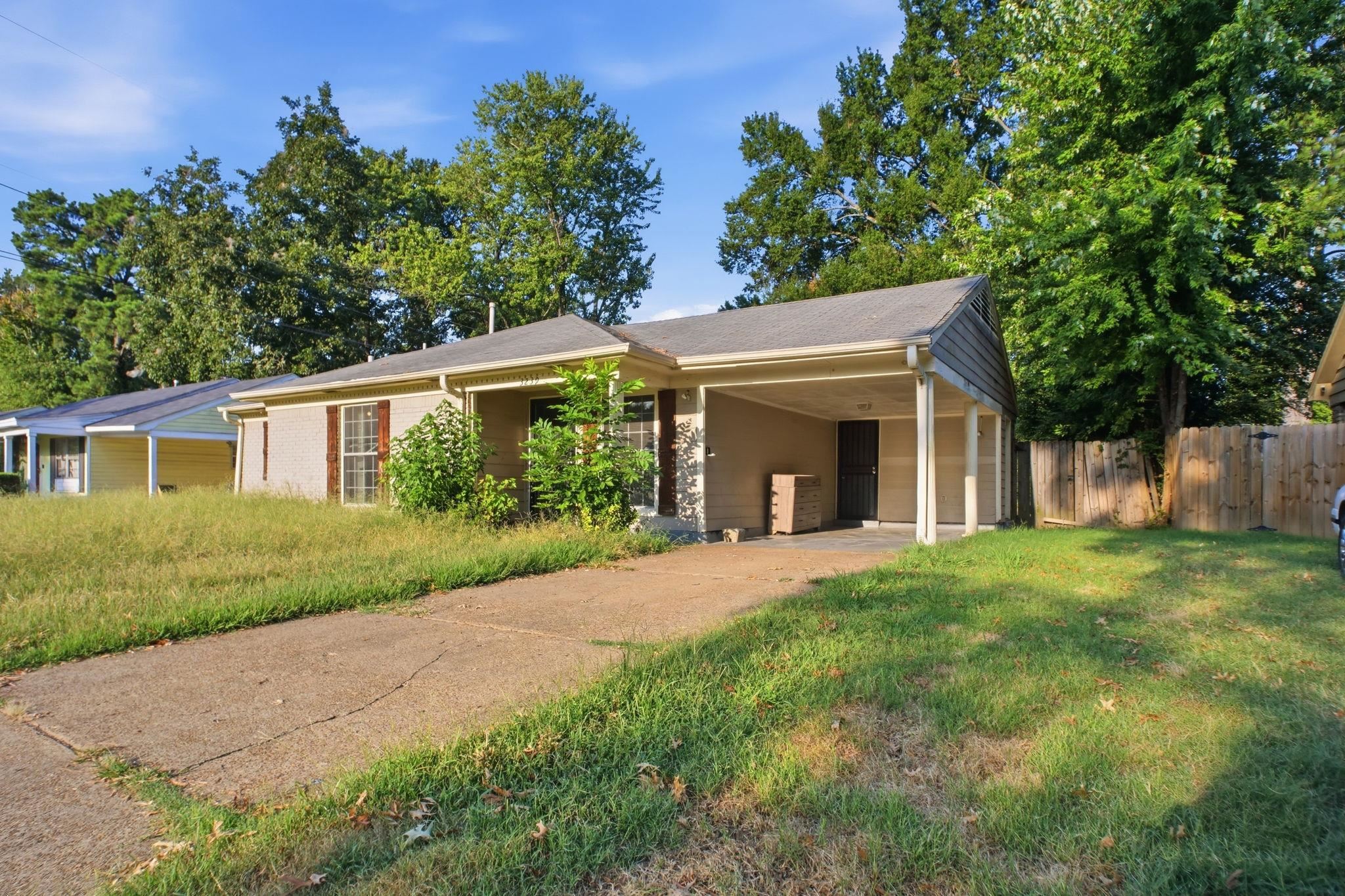 3239 Nora Lee Ln Property Photo 2