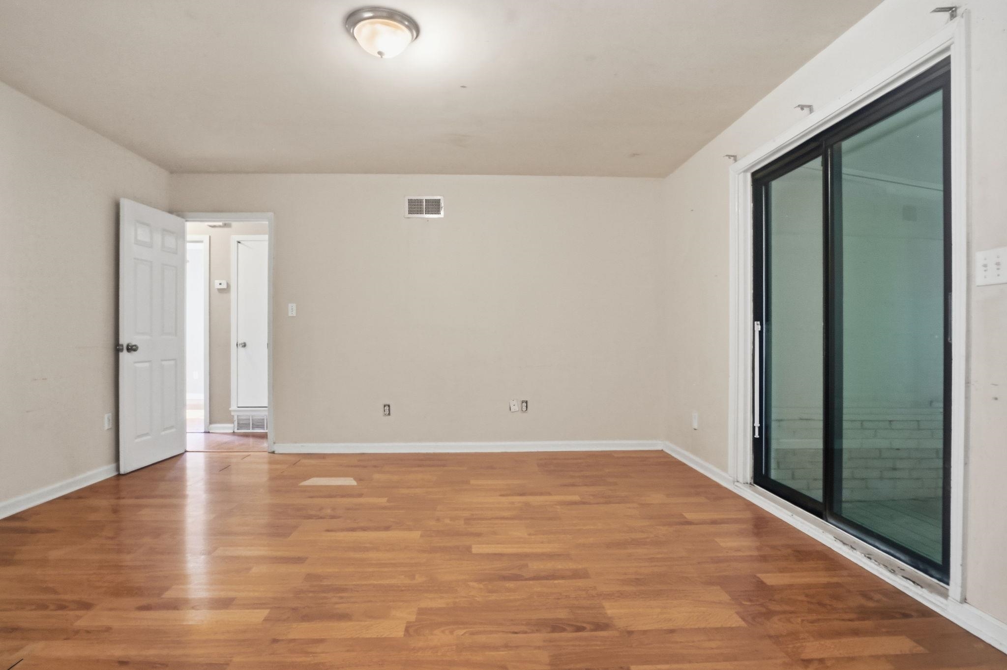 3239 Nora Lee Ln Property Photo 6