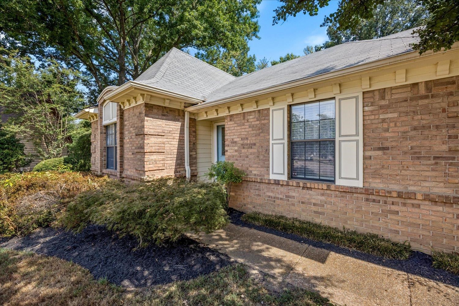 3514 Countryhill Dr Property Photo 5