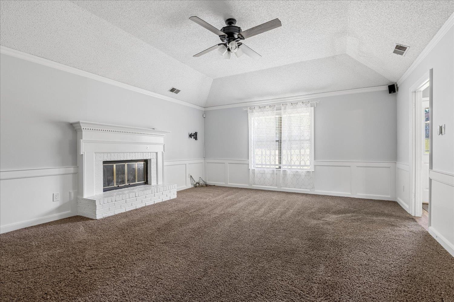3514 Countryhill Dr Property Photo 9