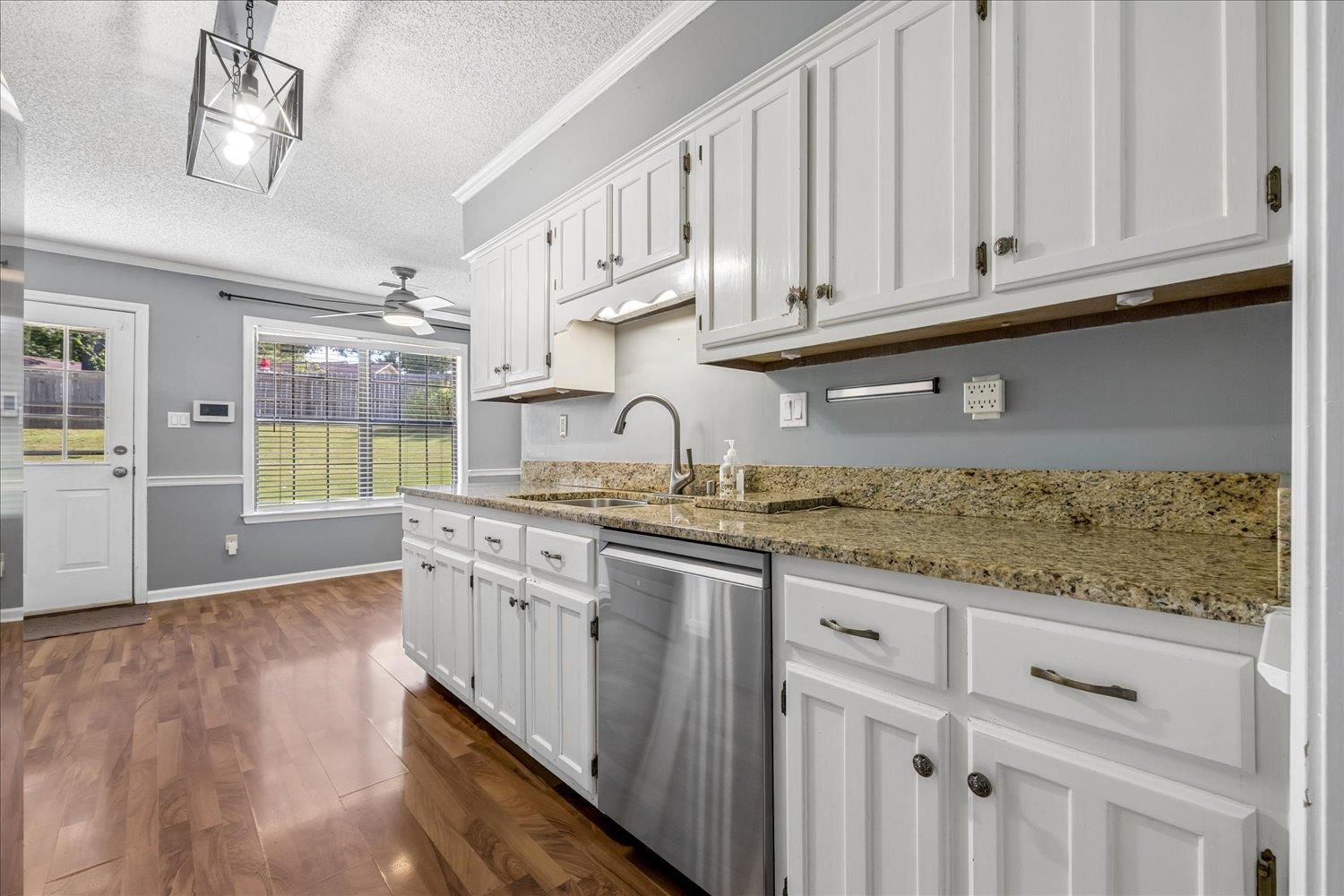 3514 Countryhill Dr Property Photo 14