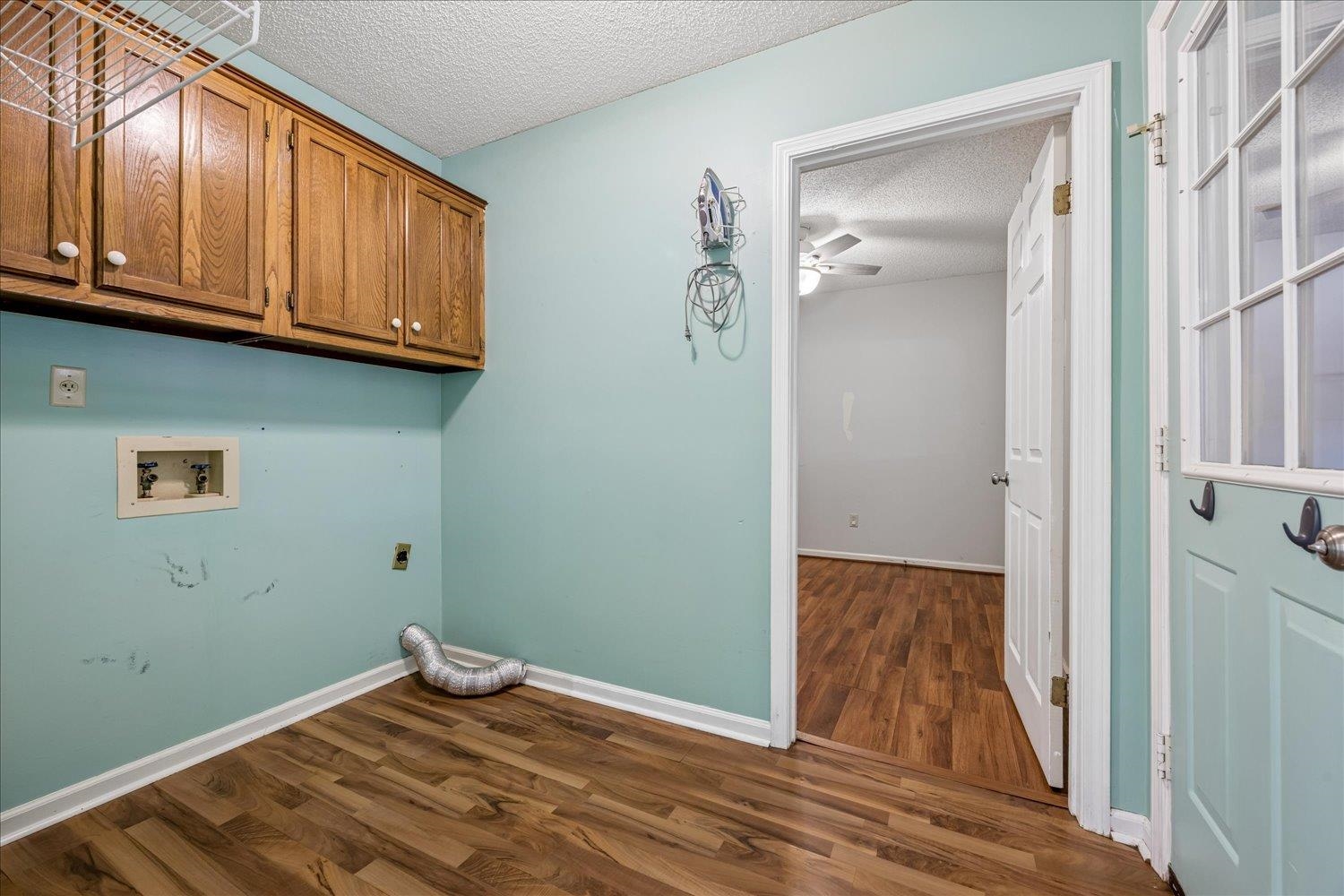 3514 Countryhill Dr Property Photo 23