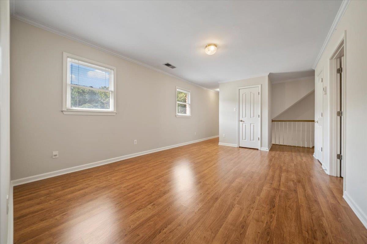 9817 Woodland View Ln Property Photo 25