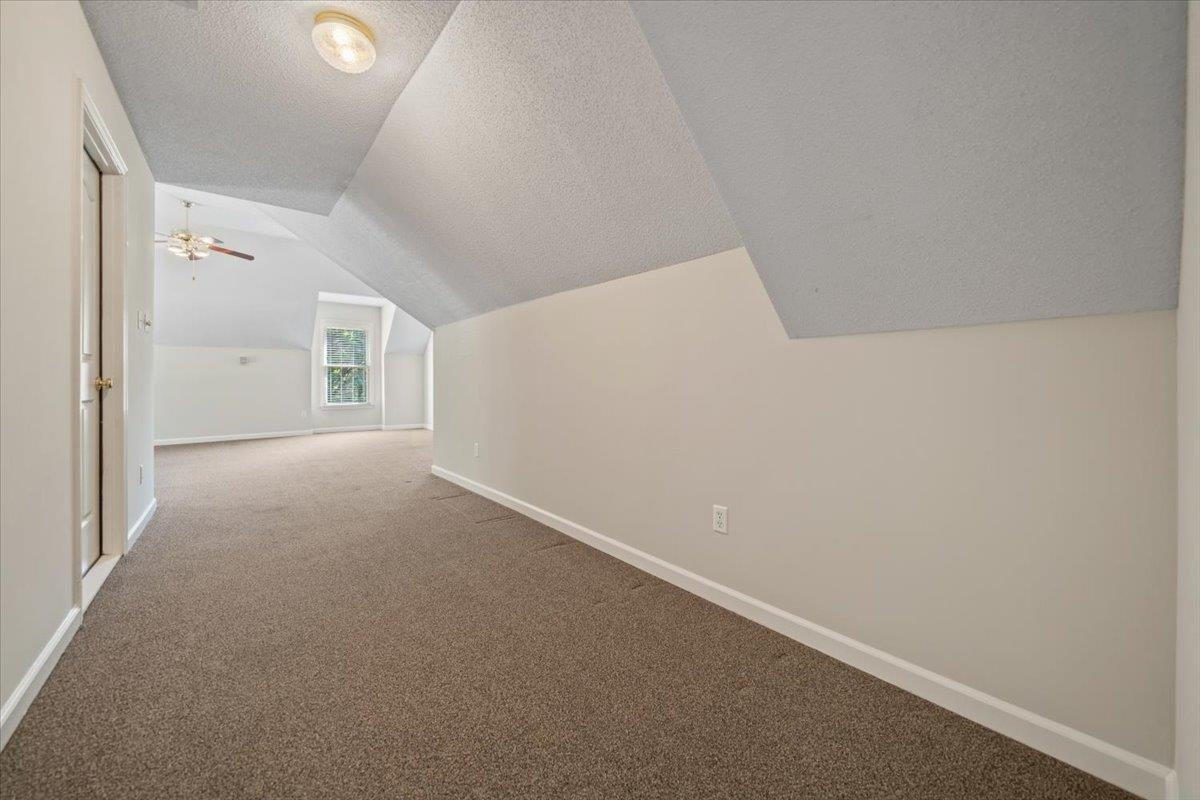 9817 Woodland View Ln Property Photo 26